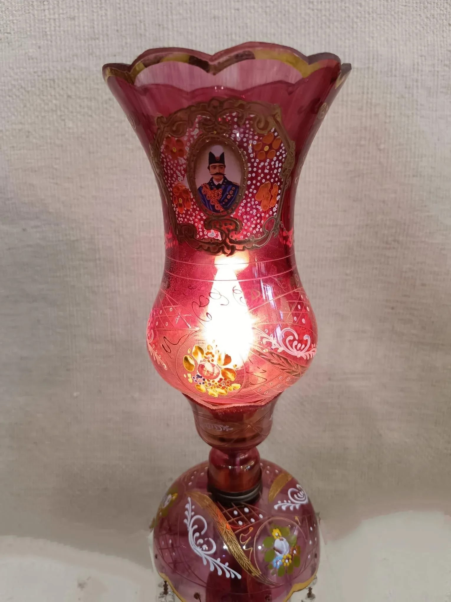 Vintage Persian Naser. Al-Din Shah Kajar Red Jeweled Bohemian Style Luster Lamp - 7