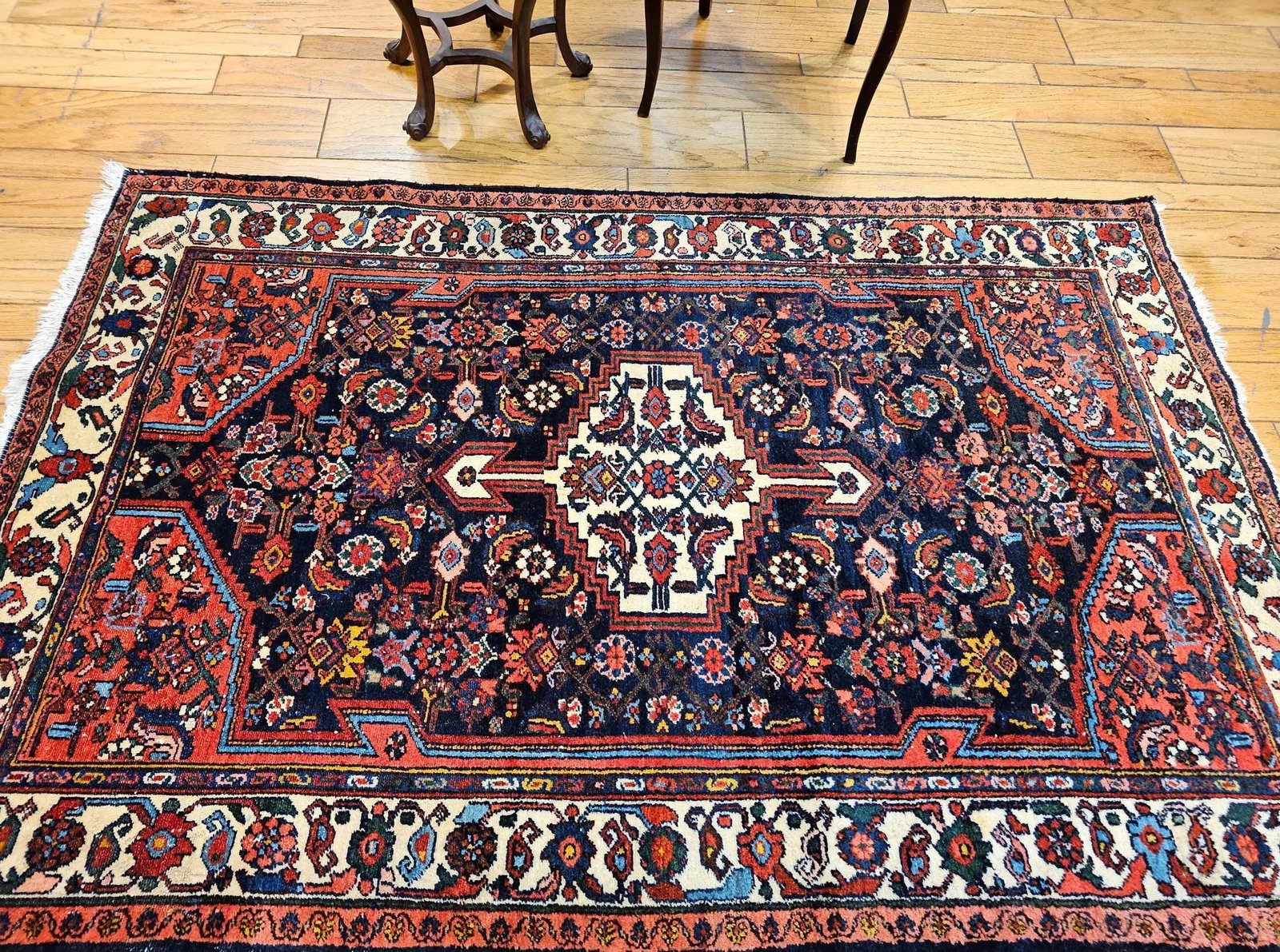 Vintage Persian Bakhtiari Area Rug, Handwoven Floral Pattern, Navy & Ivory, 5' X 7' - 12