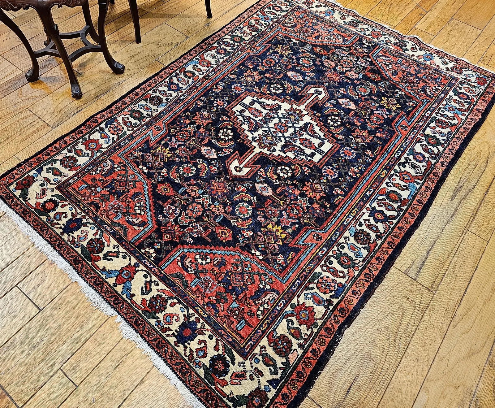Vintage Persian Bakhtiari Area Rug, Handwoven Floral Pattern, Navy & Ivory, 5' X 7' - 2