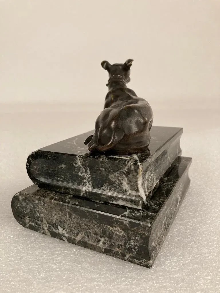 Pair of Regency Bronze Figures of Reclining Whippets on Green Marble Bases - 10