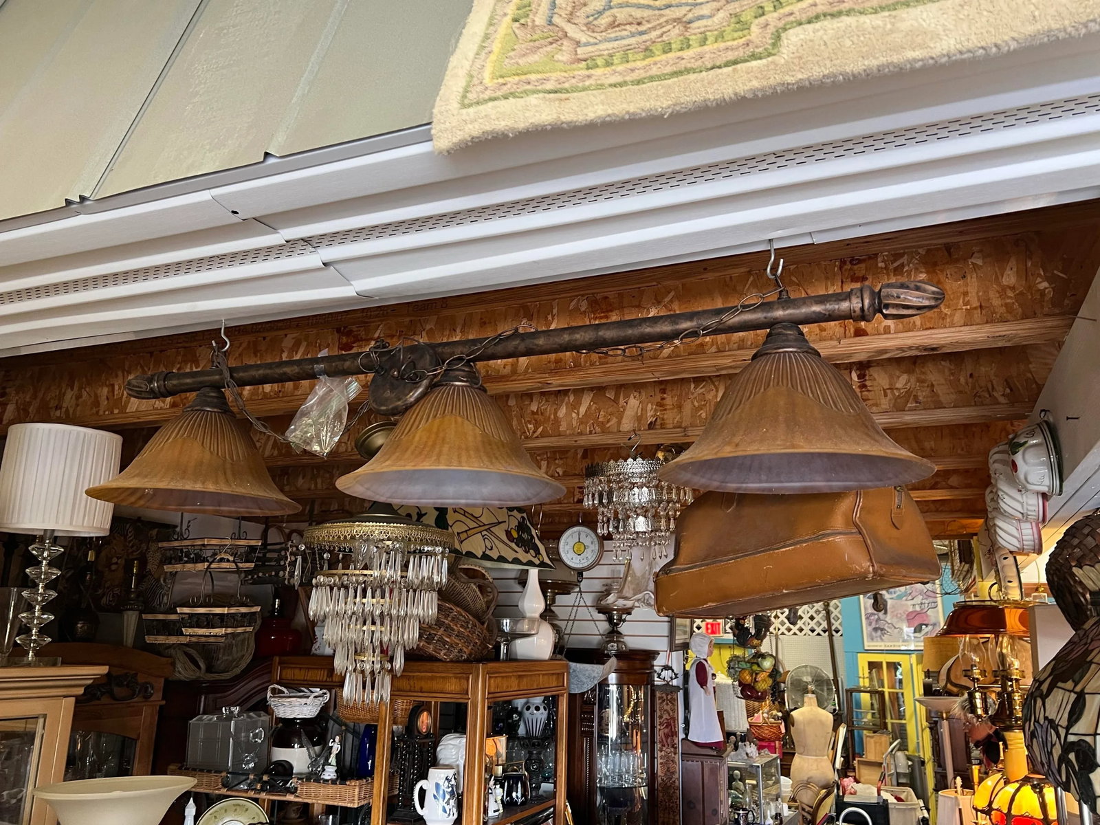 Vintage Three Light Bar Pendant Light - 4