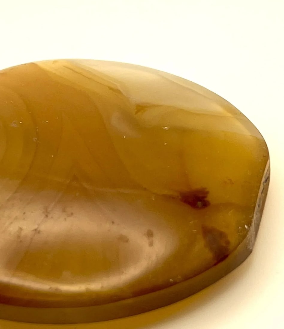 19th Century Hollow Agate Snuff Bottle on a Wood Stand - 9