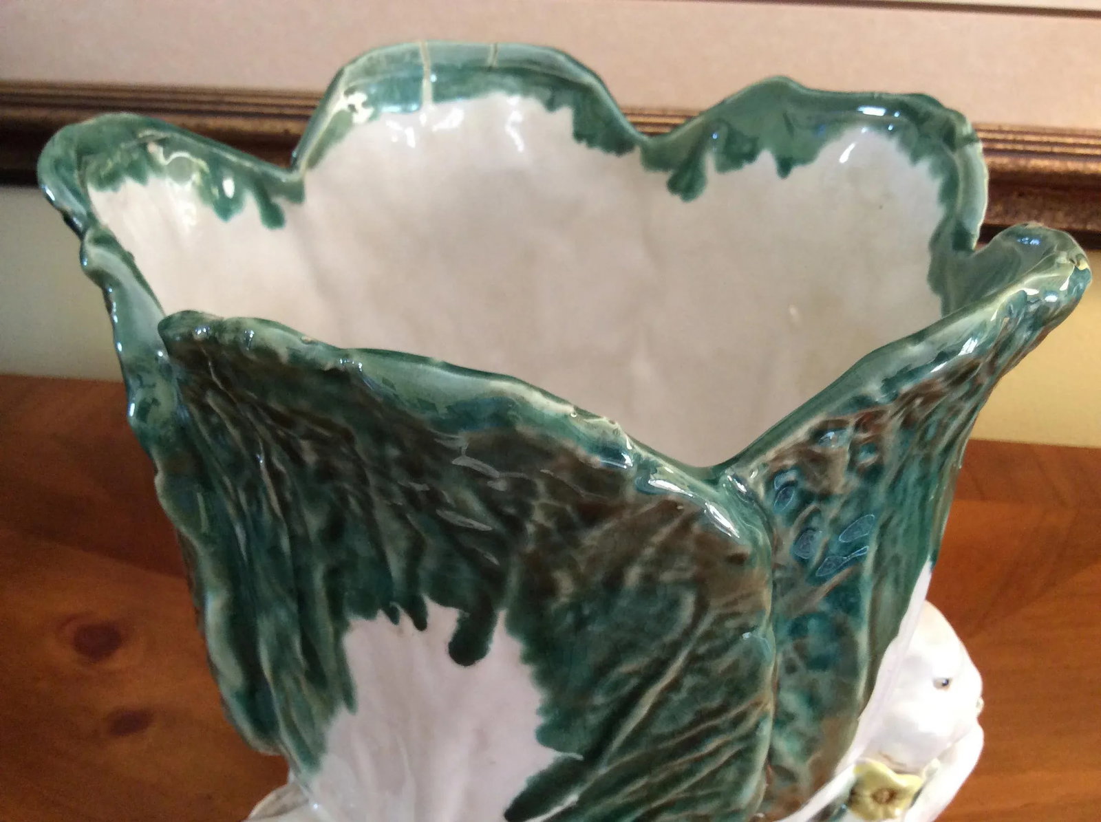 Large Majolica Cabbage & Rabbit Vase - 7