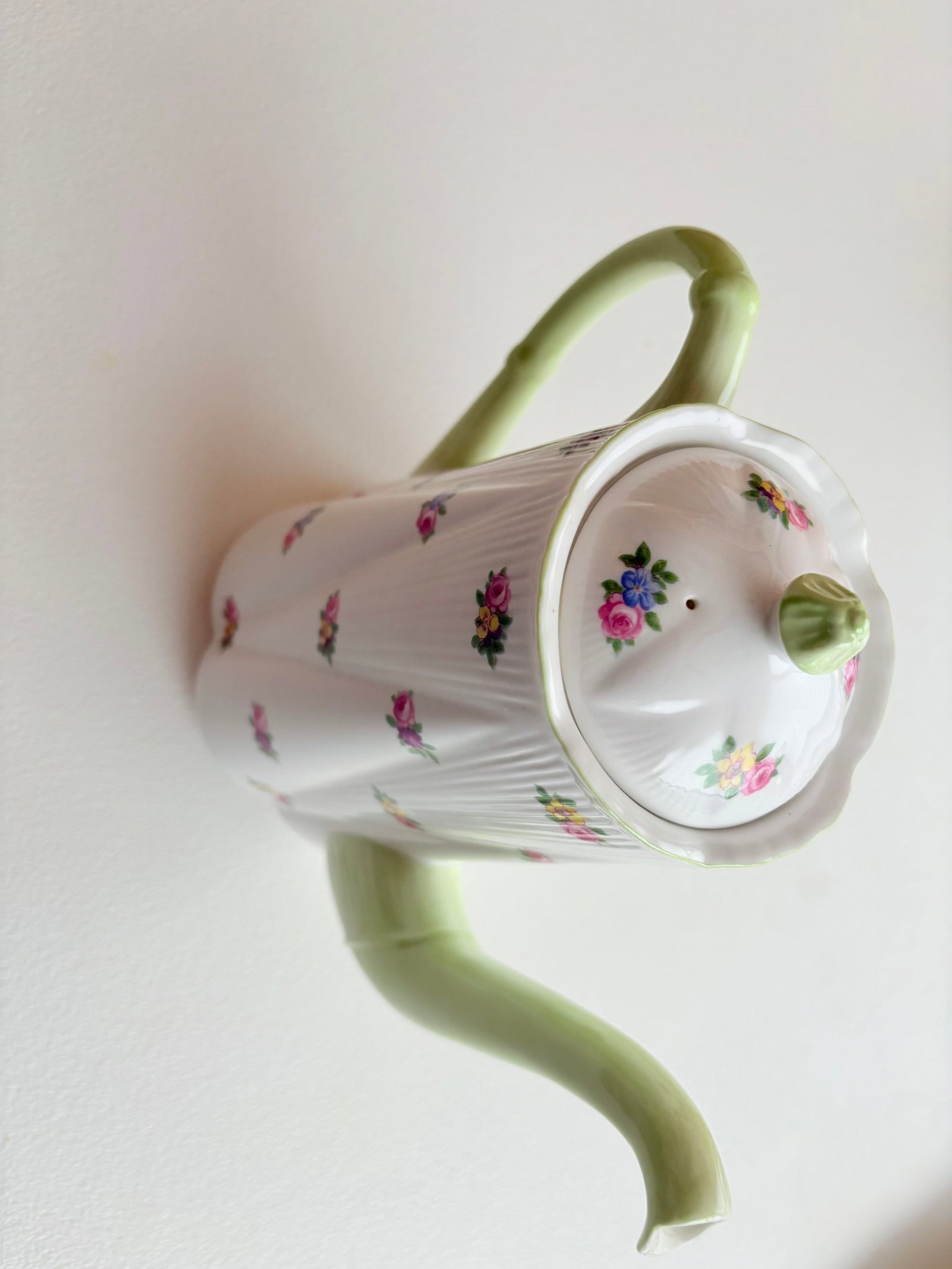 1960s Shelley Fine Bone China Service for Twelve- 92 Pieces - 5