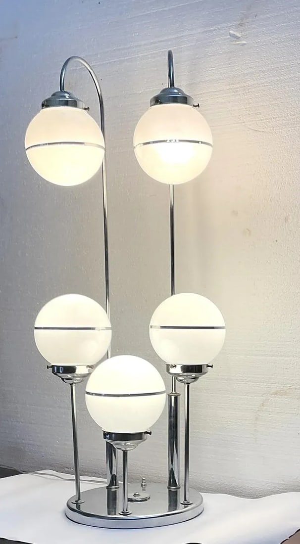 Mid-Century Modern Table Lamp With Globe Shades - 4