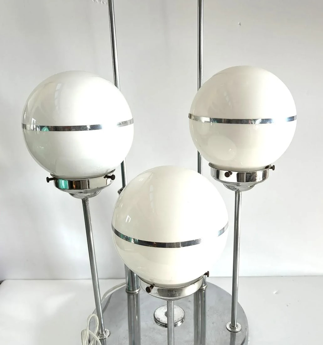 Mid-Century Modern Table Lamp With Globe Shades - 7