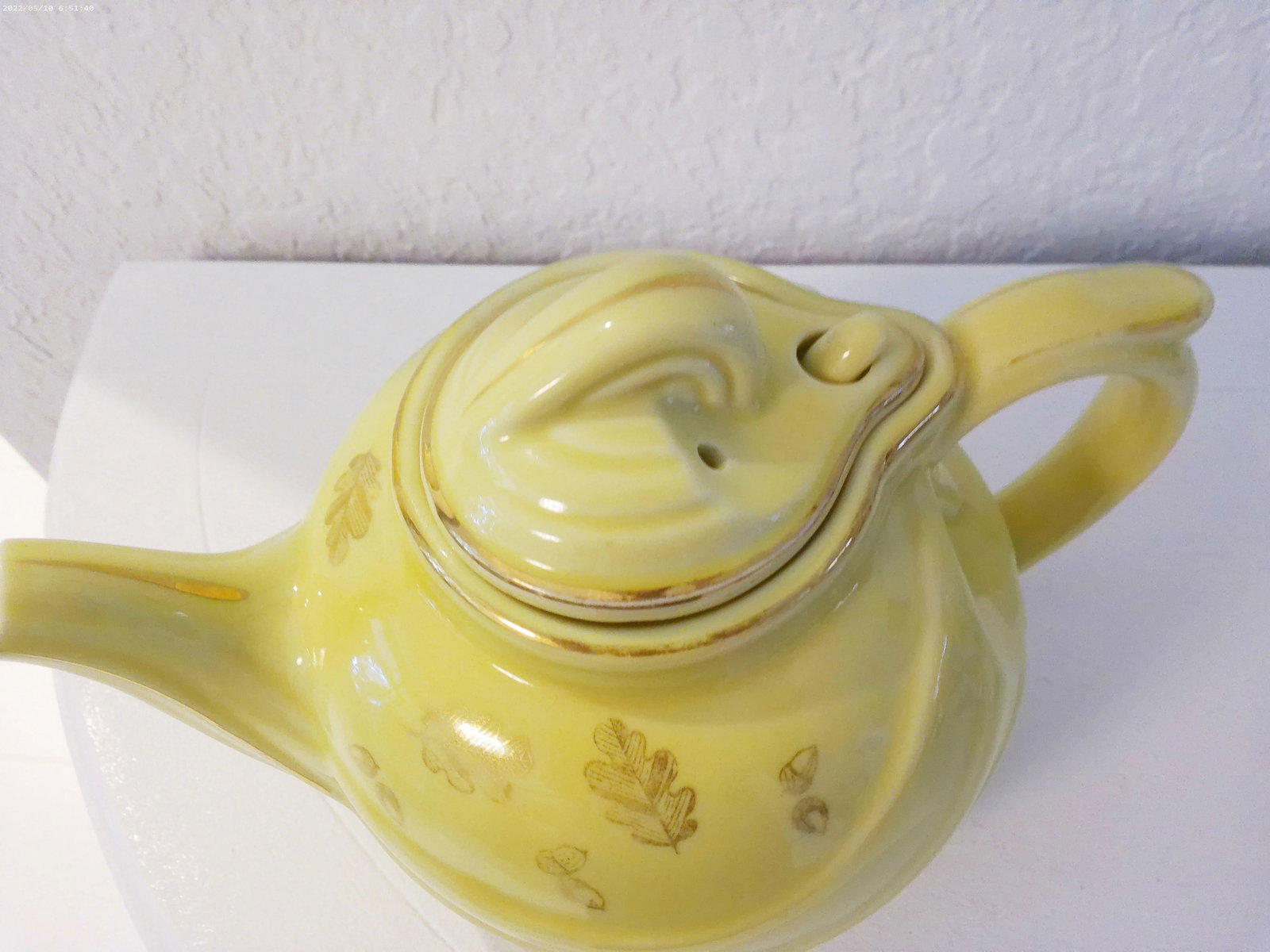 1940s Hall Aladdin Genie Lamp Yellow Tea Pot - 5