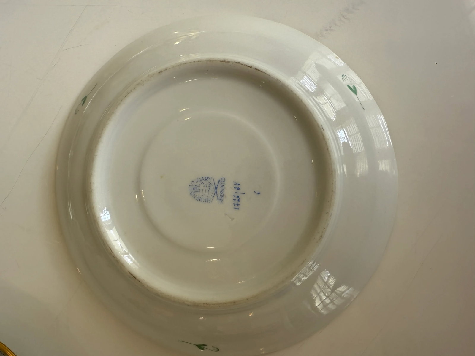Mid 20th Century Herend Green Chinese Bouquet Tea Cup and Saucer Set- 7 Cups and 7 Saucers - 5