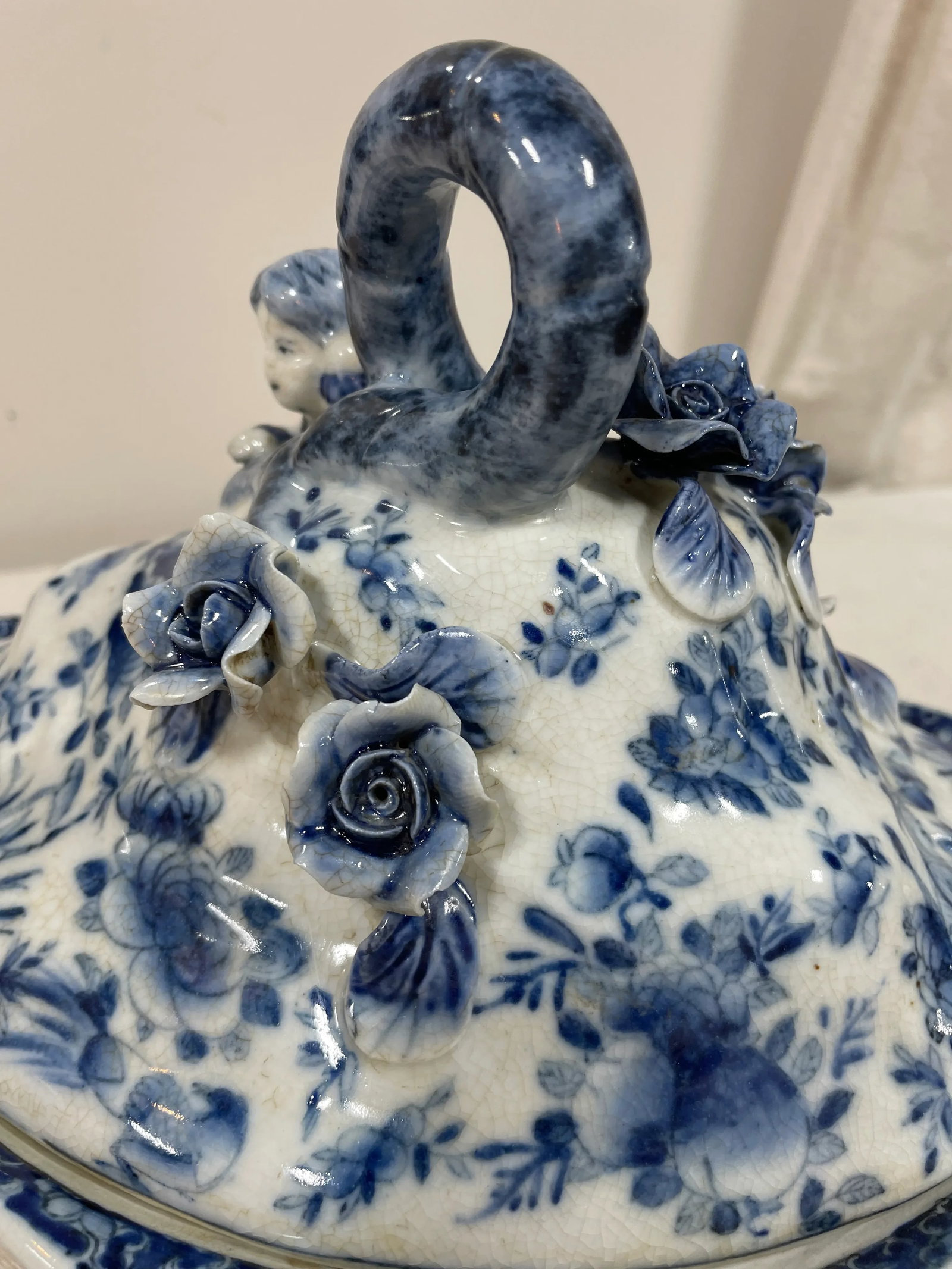 Early 19th Century Antique Lidded Tureen and Under Plate in Dutch Delft Style - 4