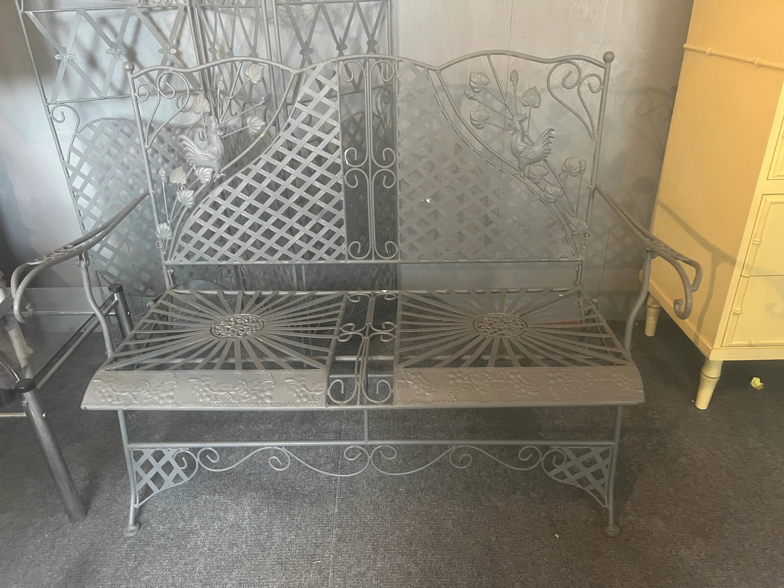 1990s Wrought Iron Rooster Motif Settee, Chairs and Screen, 4 Pieces - 3