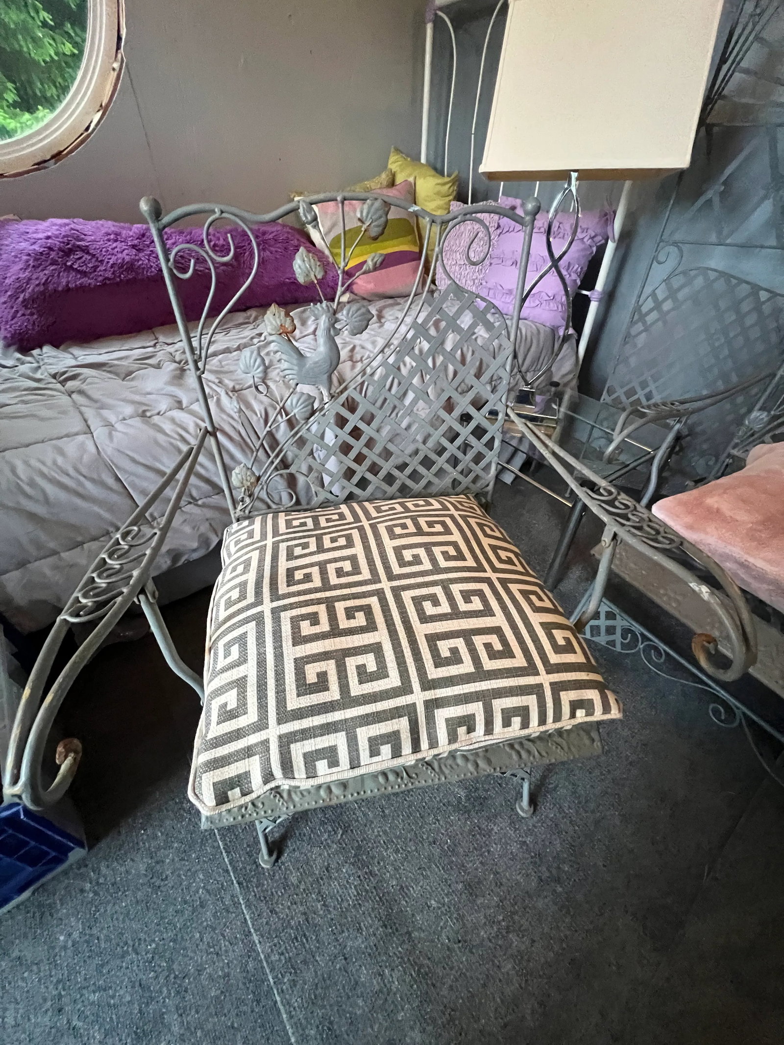1990s Wrought Iron Rooster Motif Settee, Chairs and Screen, 4 Pieces - 8