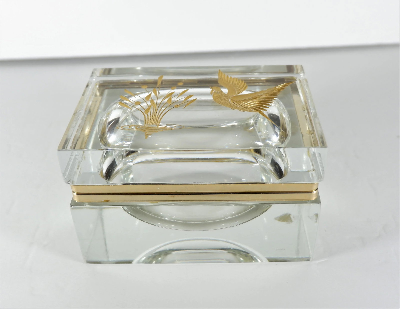Vintage Etched Gold Glass Murano Box Bird & Plant - 2