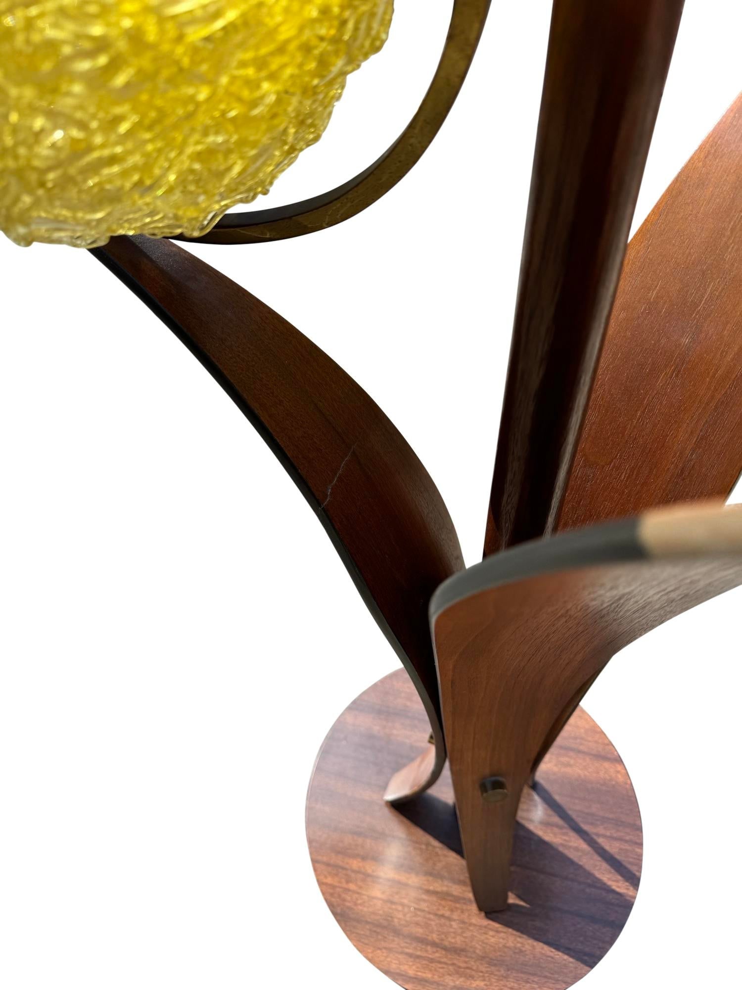 Mid-Century Spaghetti-Lucite Bent-Plywood Table Lamp - 6