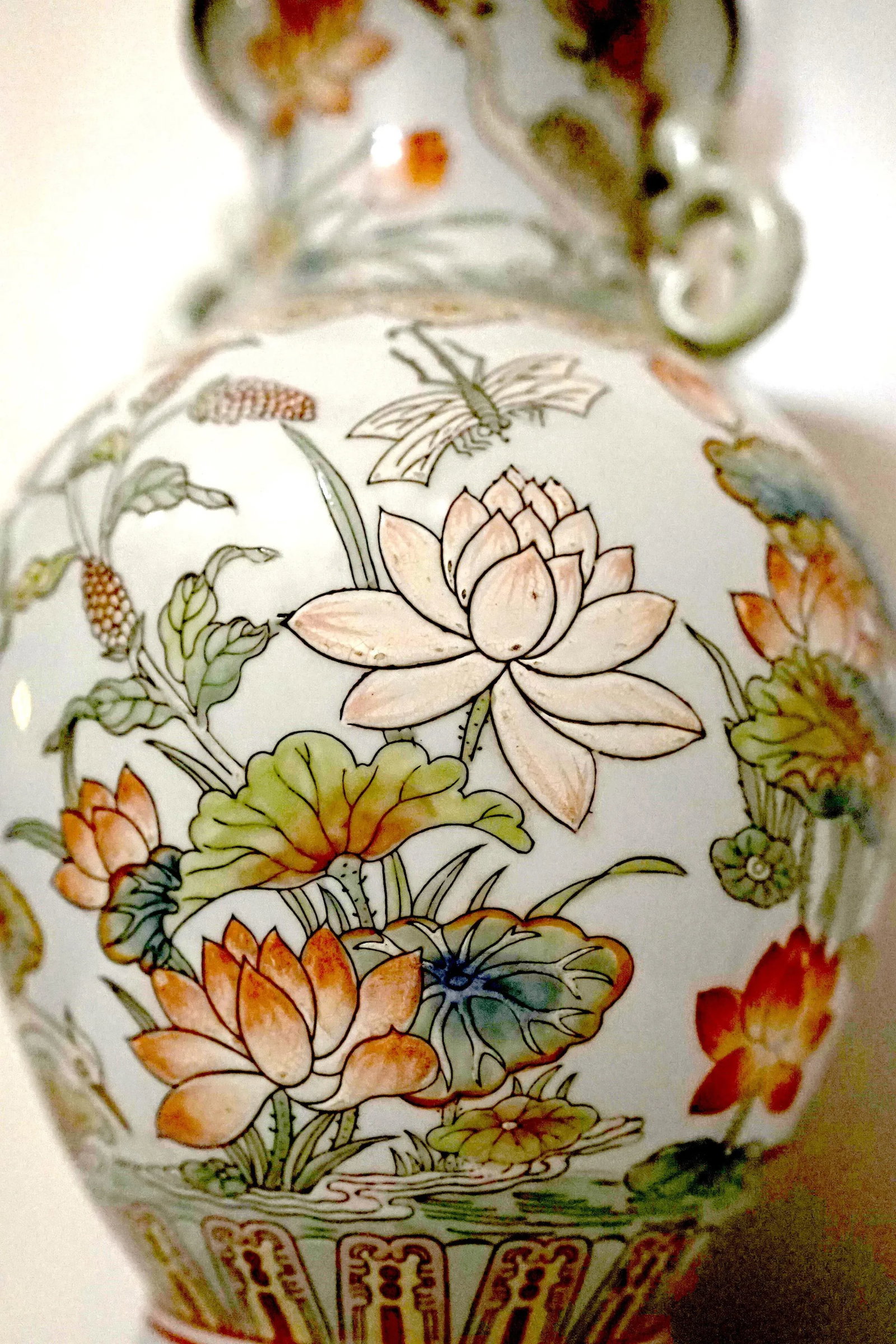19th Century Famille Verte Vase Lamp Conversion on White Ground Large, Unusual - 5