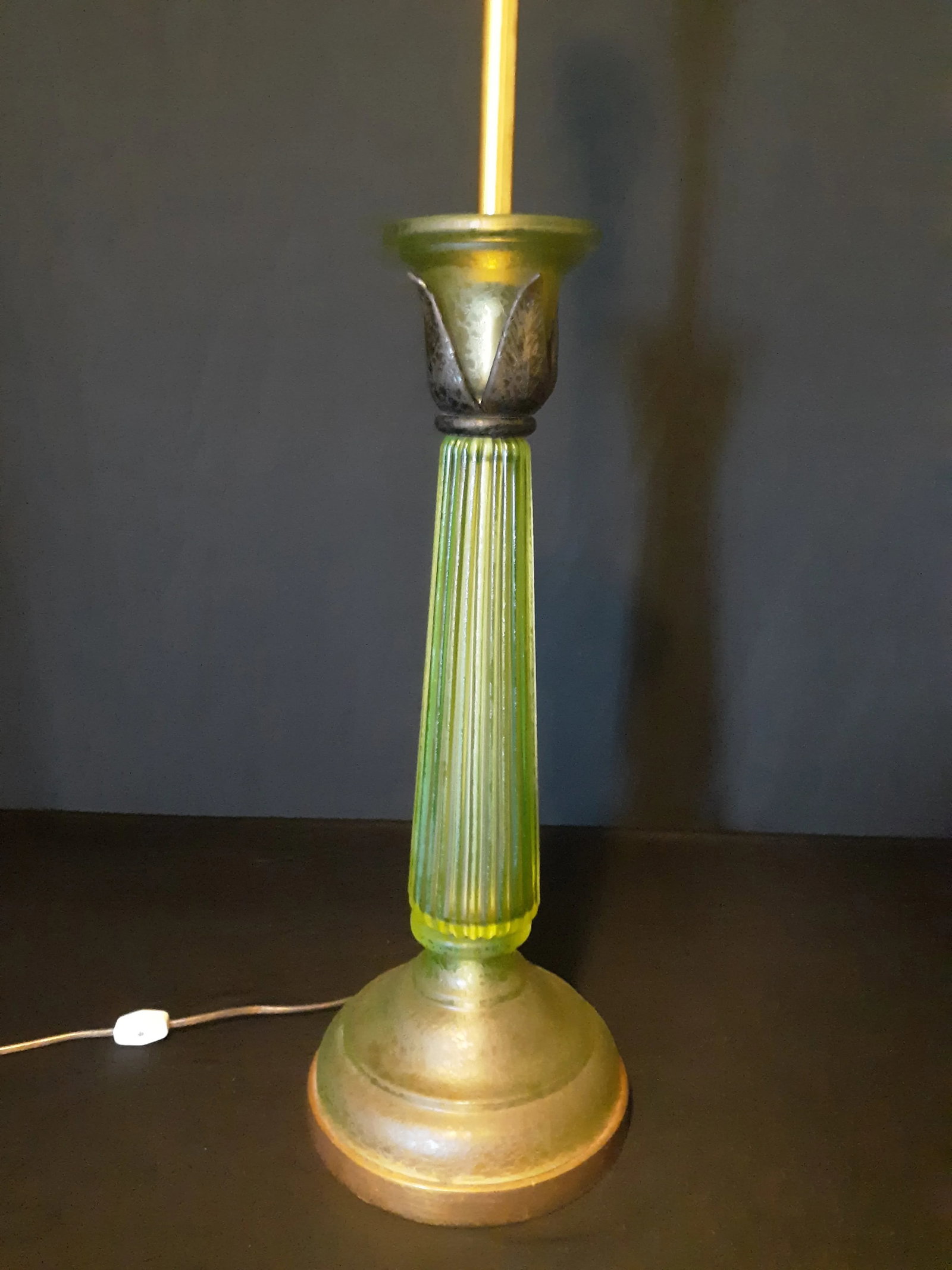 Vintage Mid-Century Modern Seguso for Marbro Corroso Style Celery Glass Table Lamp - 2