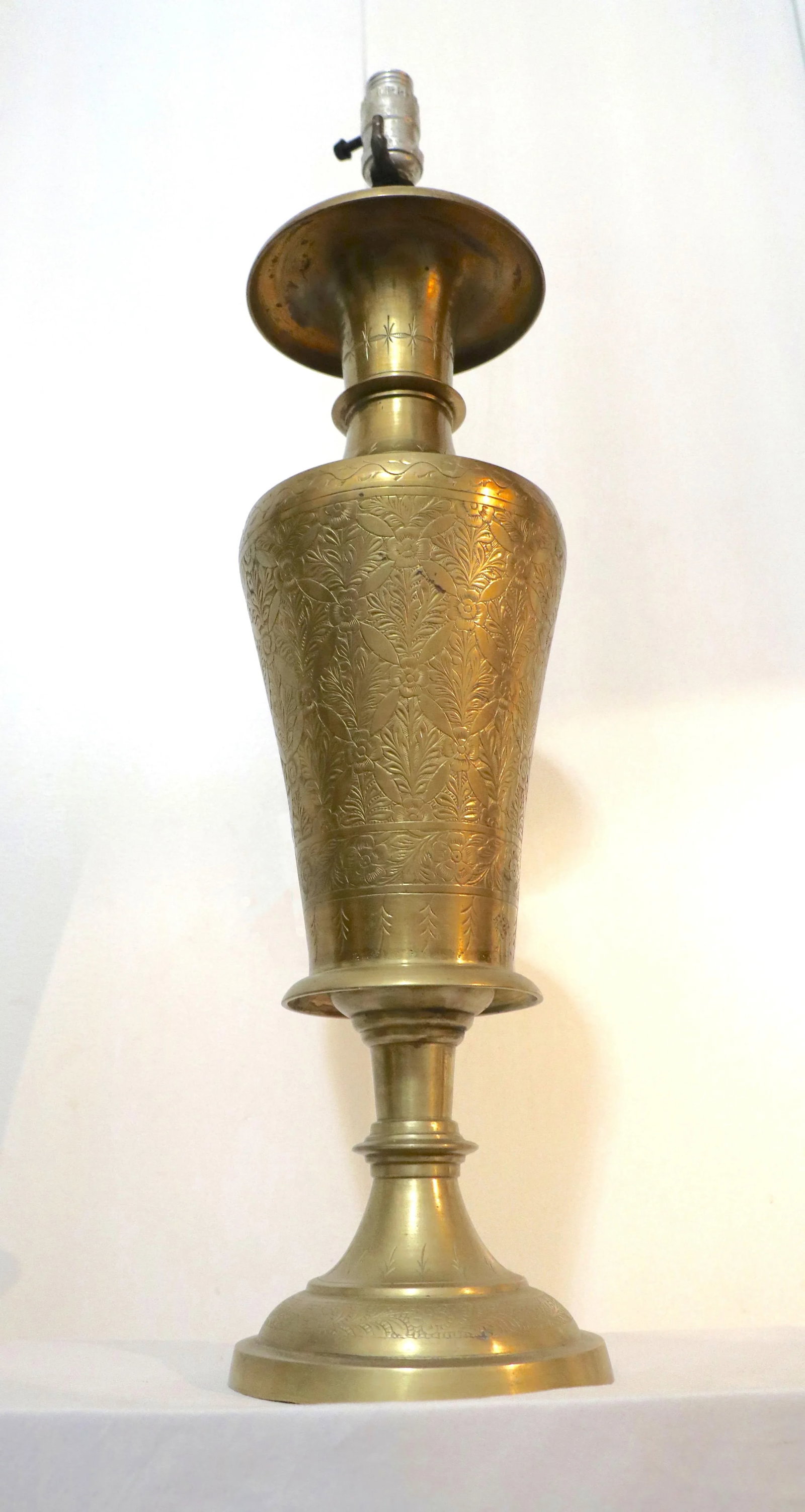 1920s Brass Etched Table Lamp With Fluted Shade - 3
