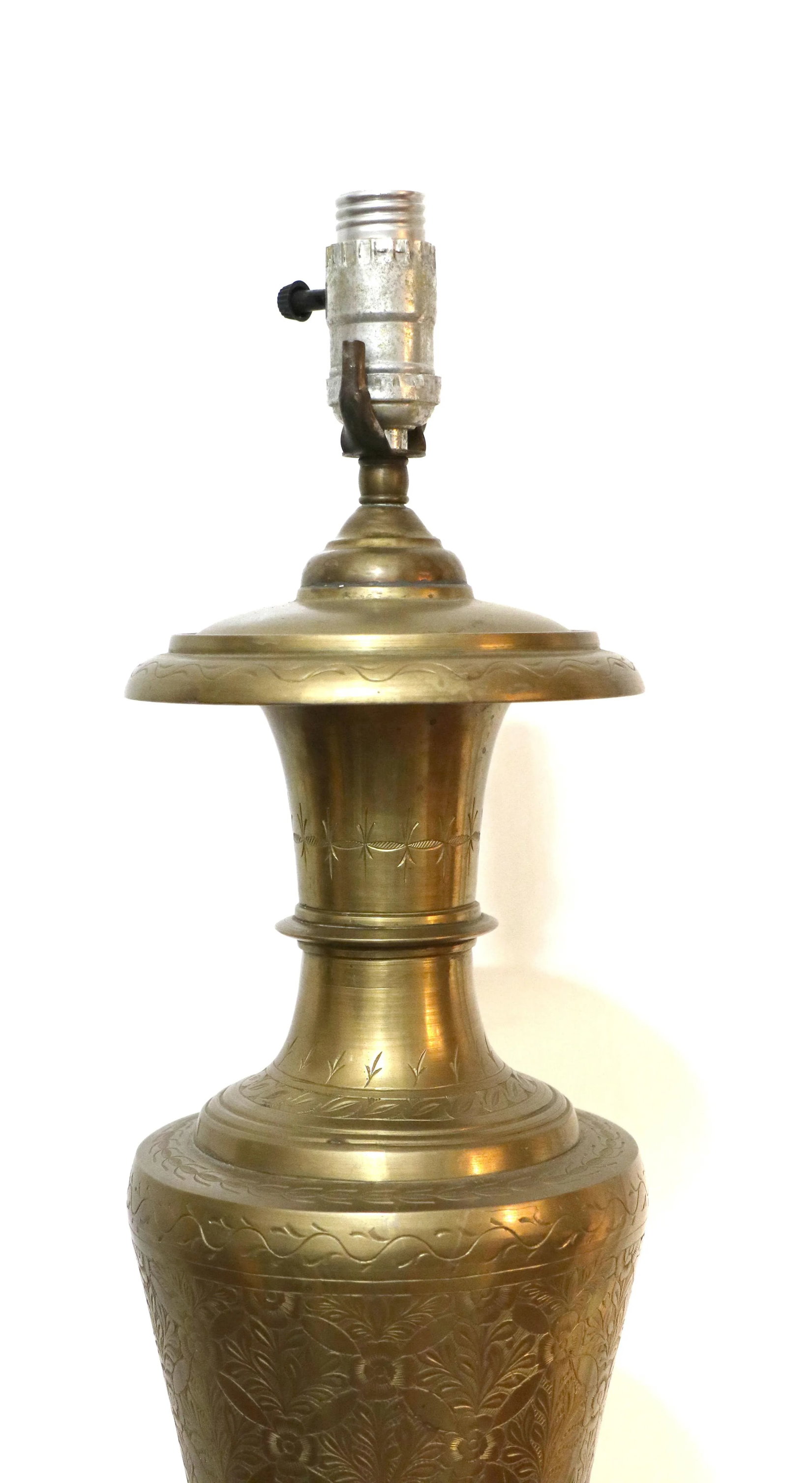 1920s Brass Etched Table Lamp With Fluted Shade - 7