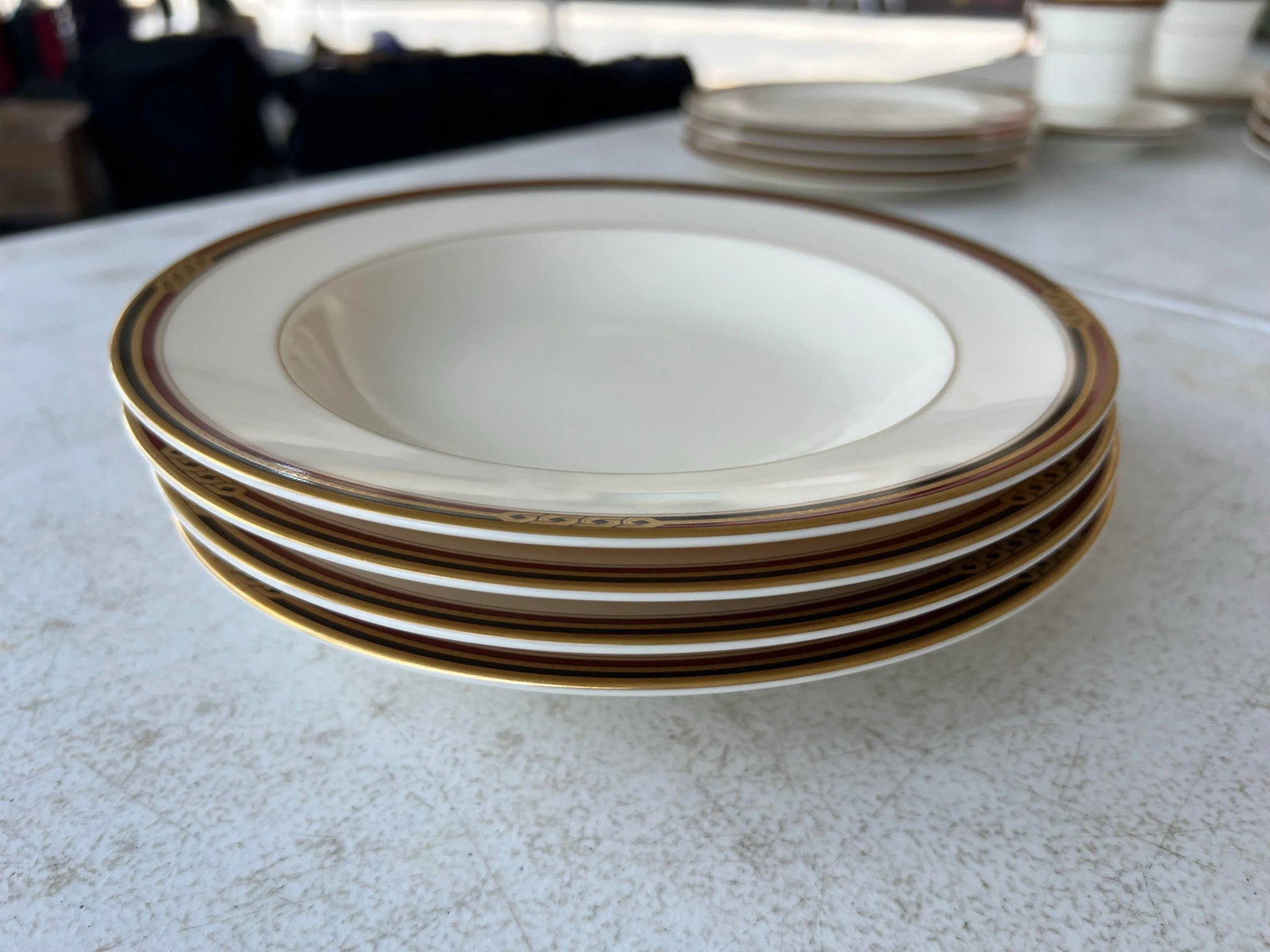 Vintage Oscar De La Renta Insignia Red & Black Dinnerware Set - 20 Pieces - 5