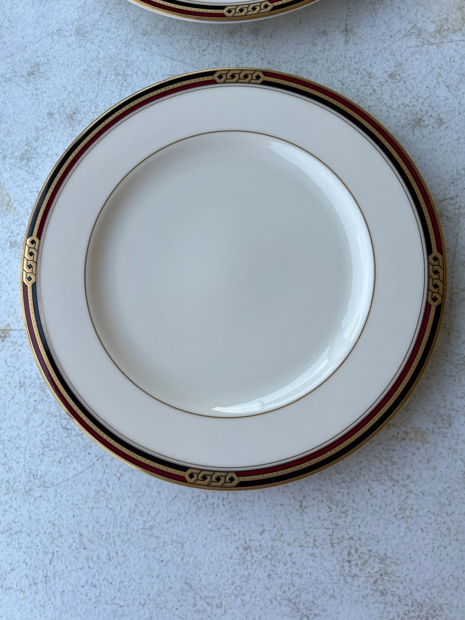 Vintage Oscar De La Renta Insignia Red & Black Dinnerware Set - 20 Pieces - 9