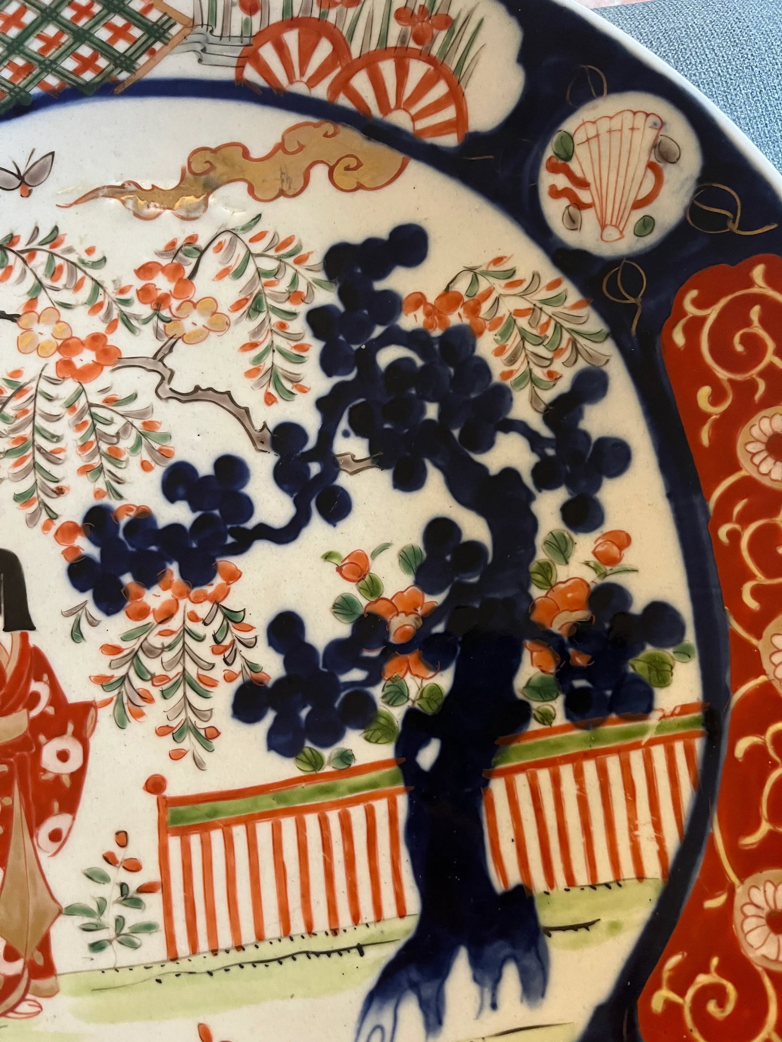 Mid 19th Century Meiji Era Japanese Imari Charger - 3