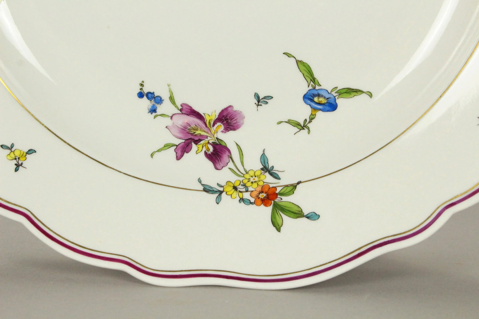 1800's Meissen Porcelain "Deutches Blumen" Flowers Round Platter Charger - 7