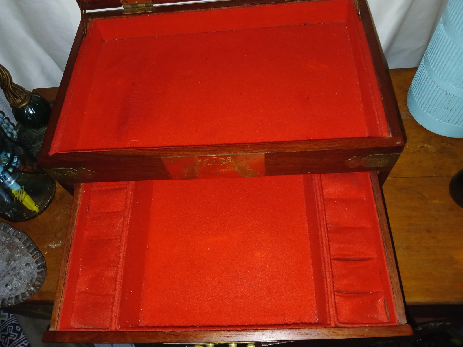1970s Vintage Rosewood Chinoiserie Brass Accented Jewelry Box Chest - 8