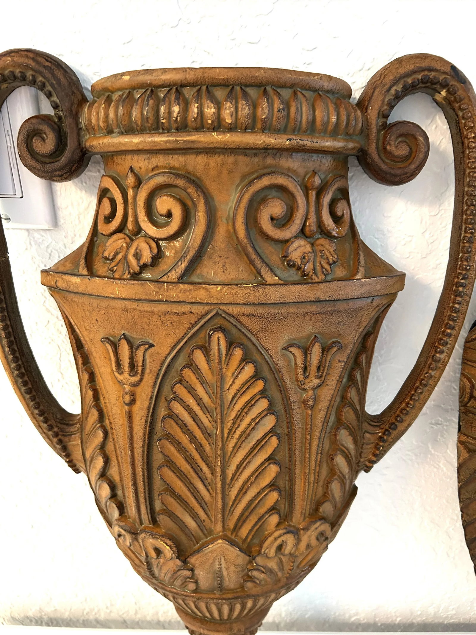 Large Mid-Century Neoclassical Design Wood Wall Pockets, a Pair - 3