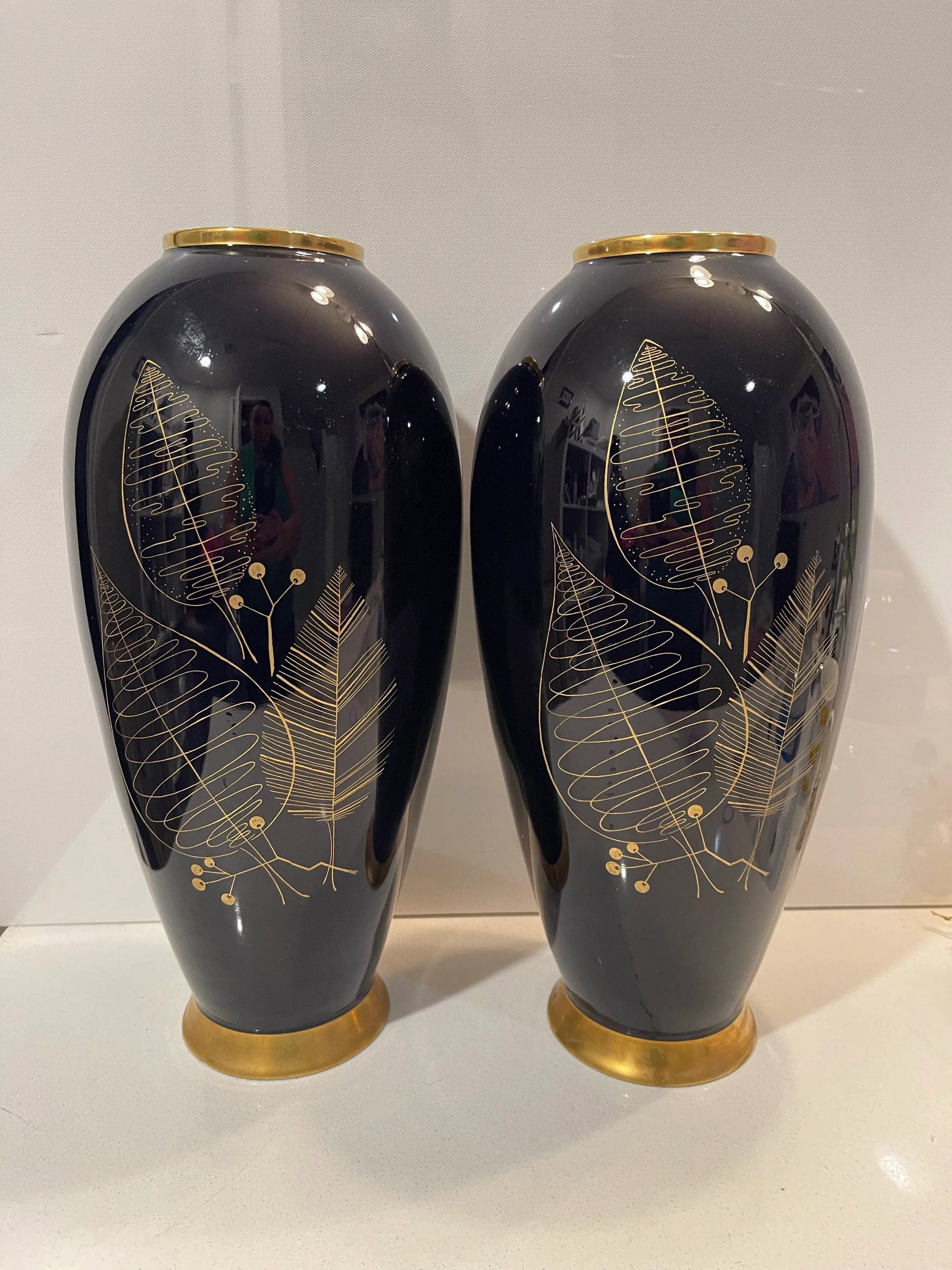 Set of Two 1970s Lindner Kueps Bavarian Tall Gold & Cobalt Floral Vases - 8