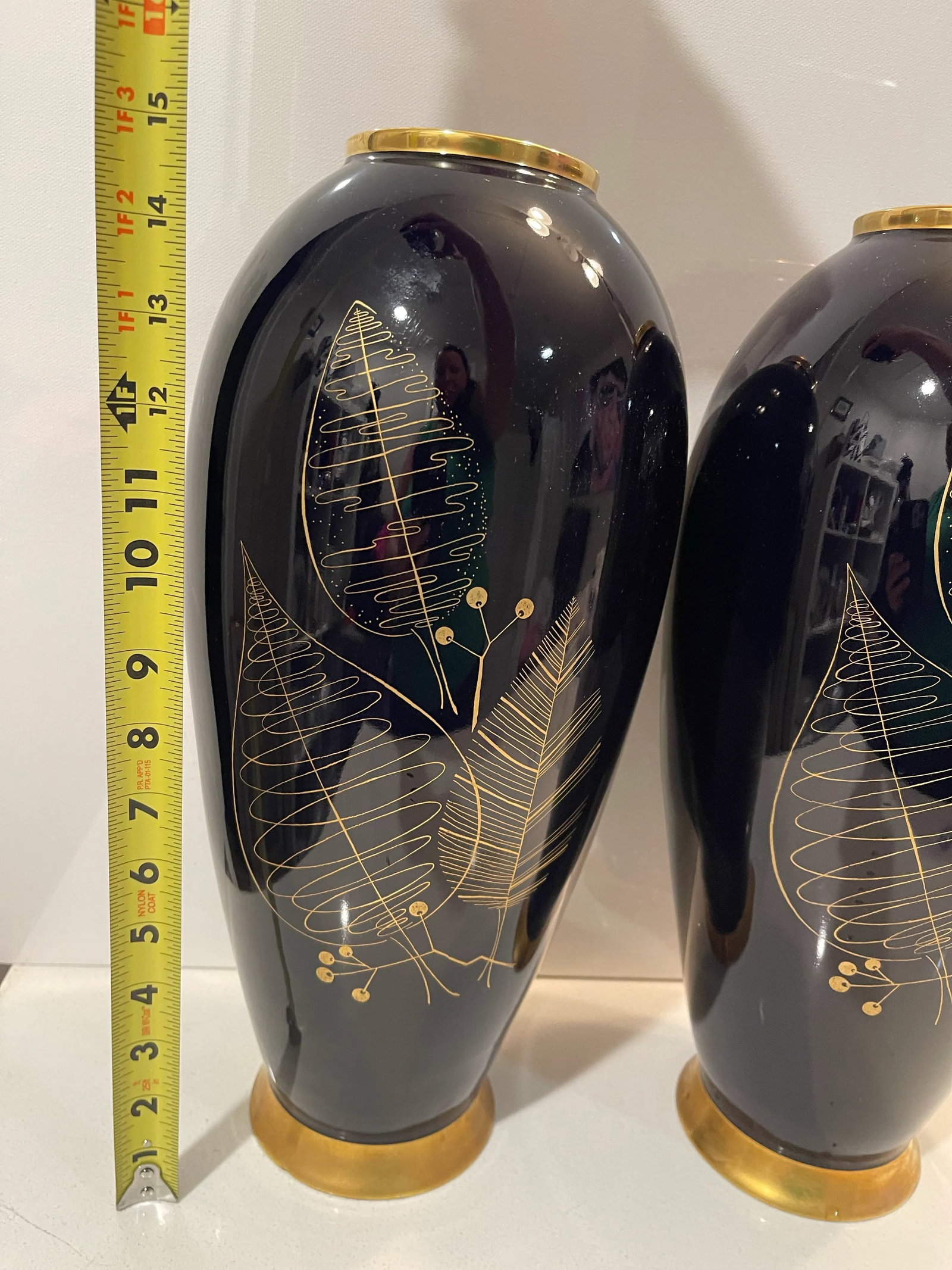 Set of Two 1970s Lindner Kueps Bavarian Tall Gold & Cobalt Floral Vases - 9