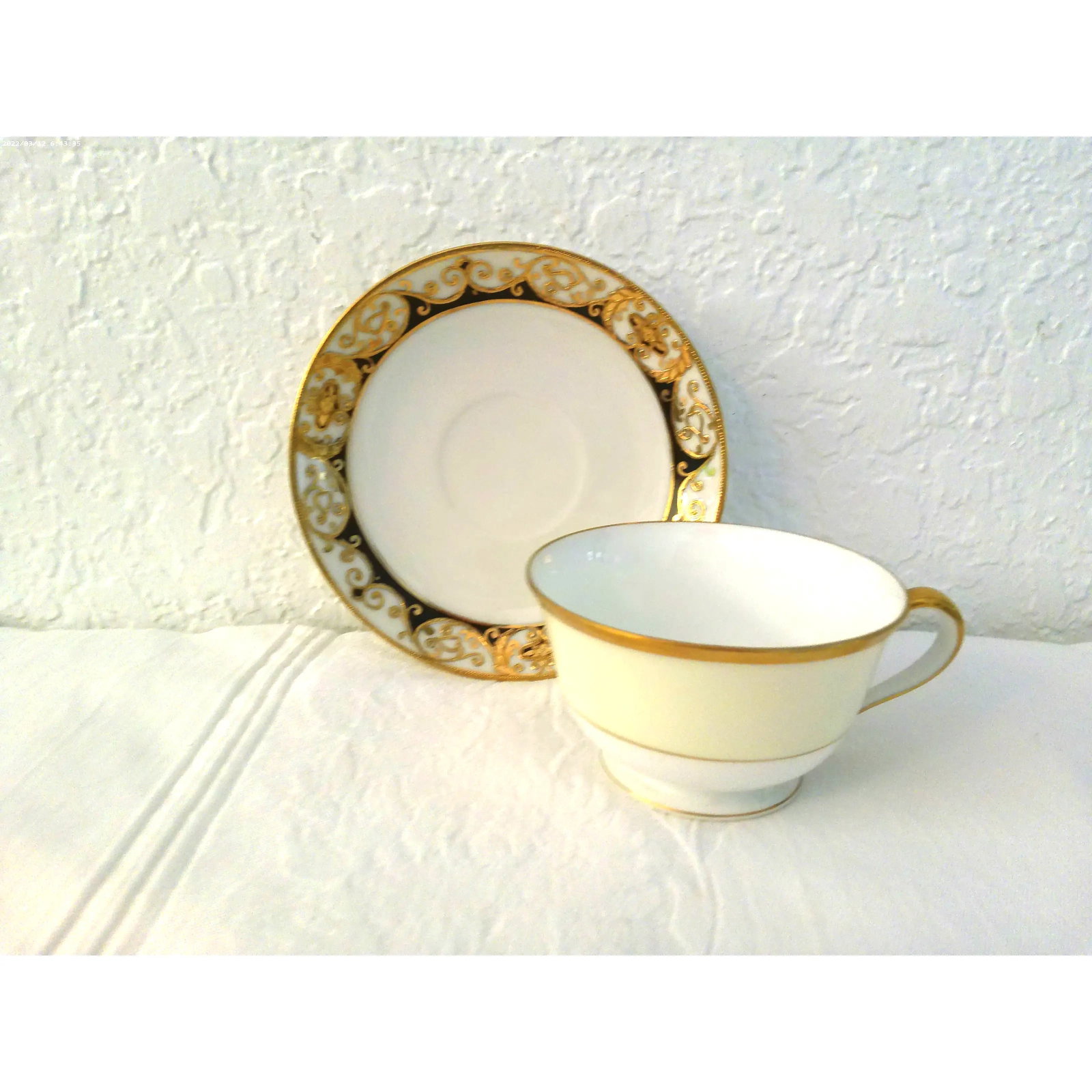 Mid-Century Noritake 24k Tea Set, Service for 4 - 8