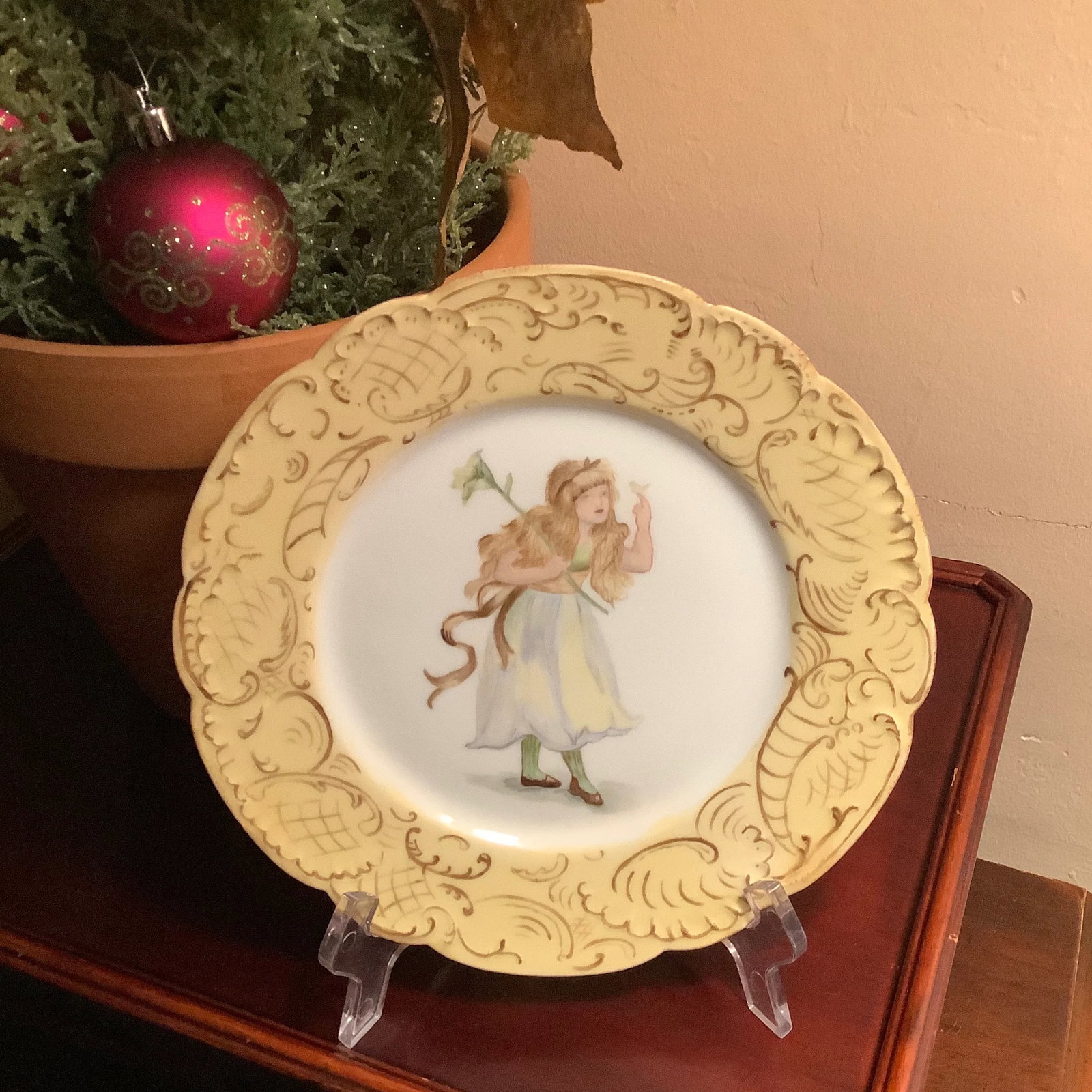 Haviland & Co. Limoges Hand Painted Fairy Plate - 4