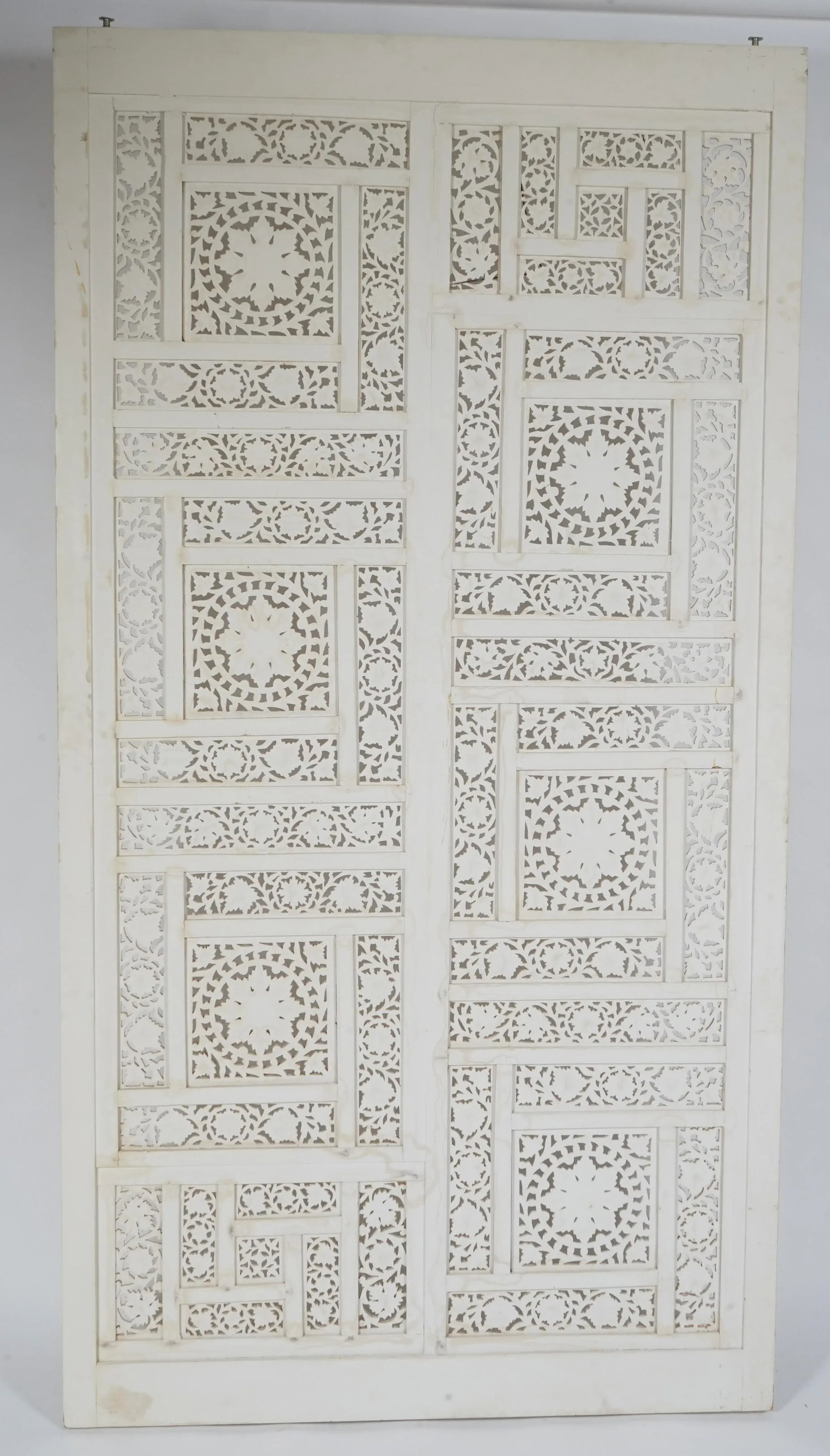 1950s Indonesian Hand Carved Wooden Panels Screen/Room Dividers- Set of 2 - 5