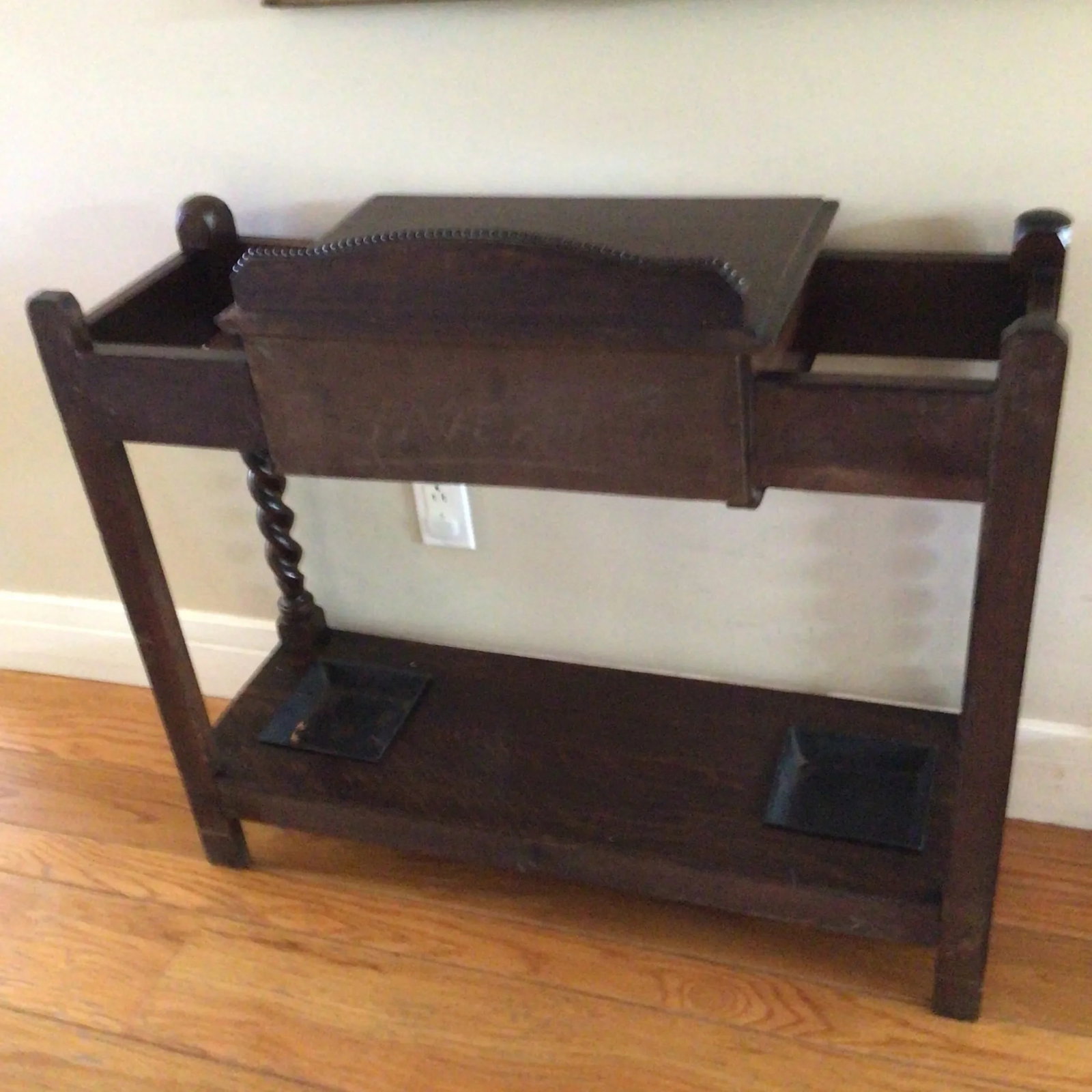 English Arts & Crafts Quartered Oak Barley Twist Entryway Double Umbrella Stand - 12