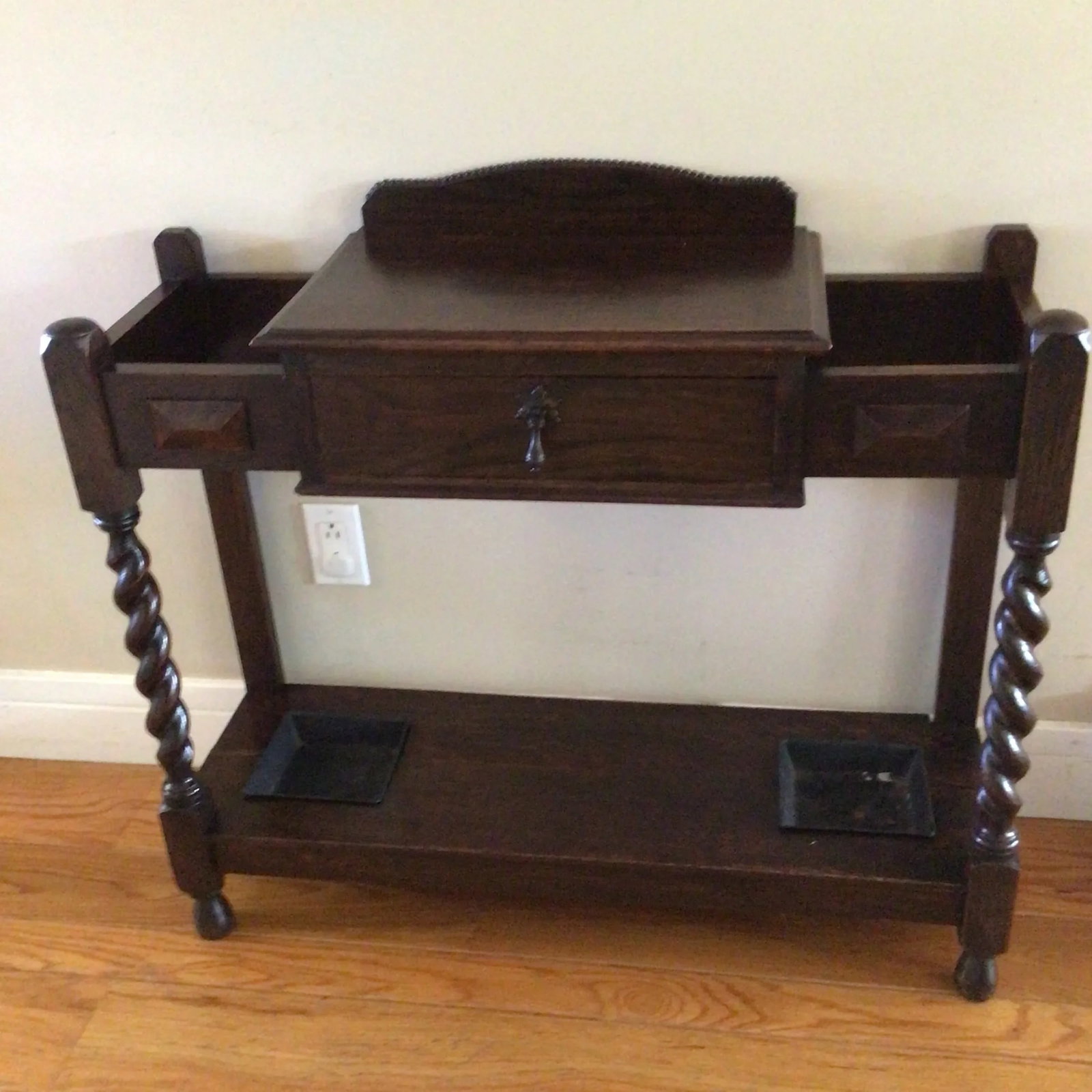 English Arts & Crafts Quartered Oak Barley Twist Entryway Double Umbrella Stand - 2