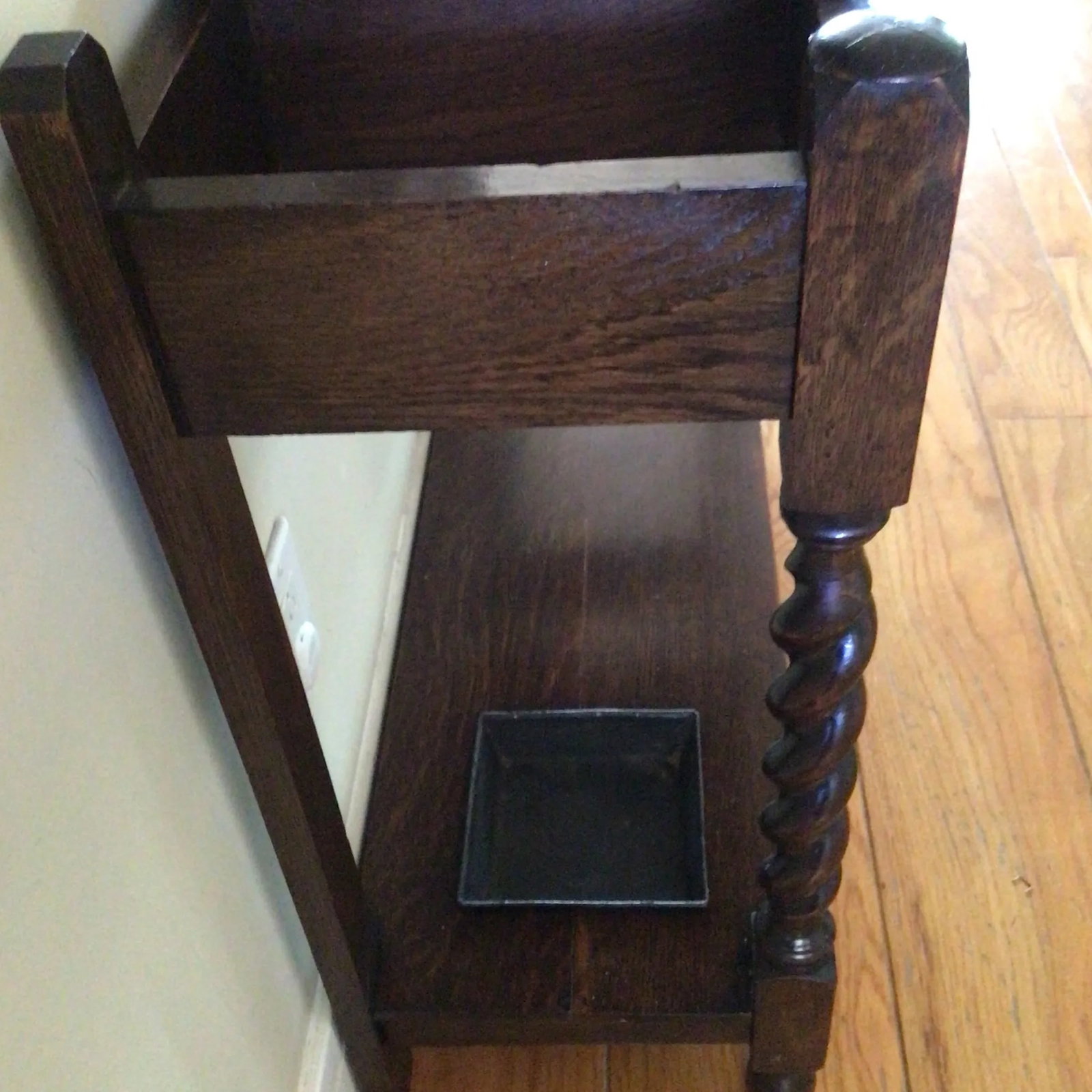 English Arts & Crafts Quartered Oak Barley Twist Entryway Double Umbrella Stand - 8