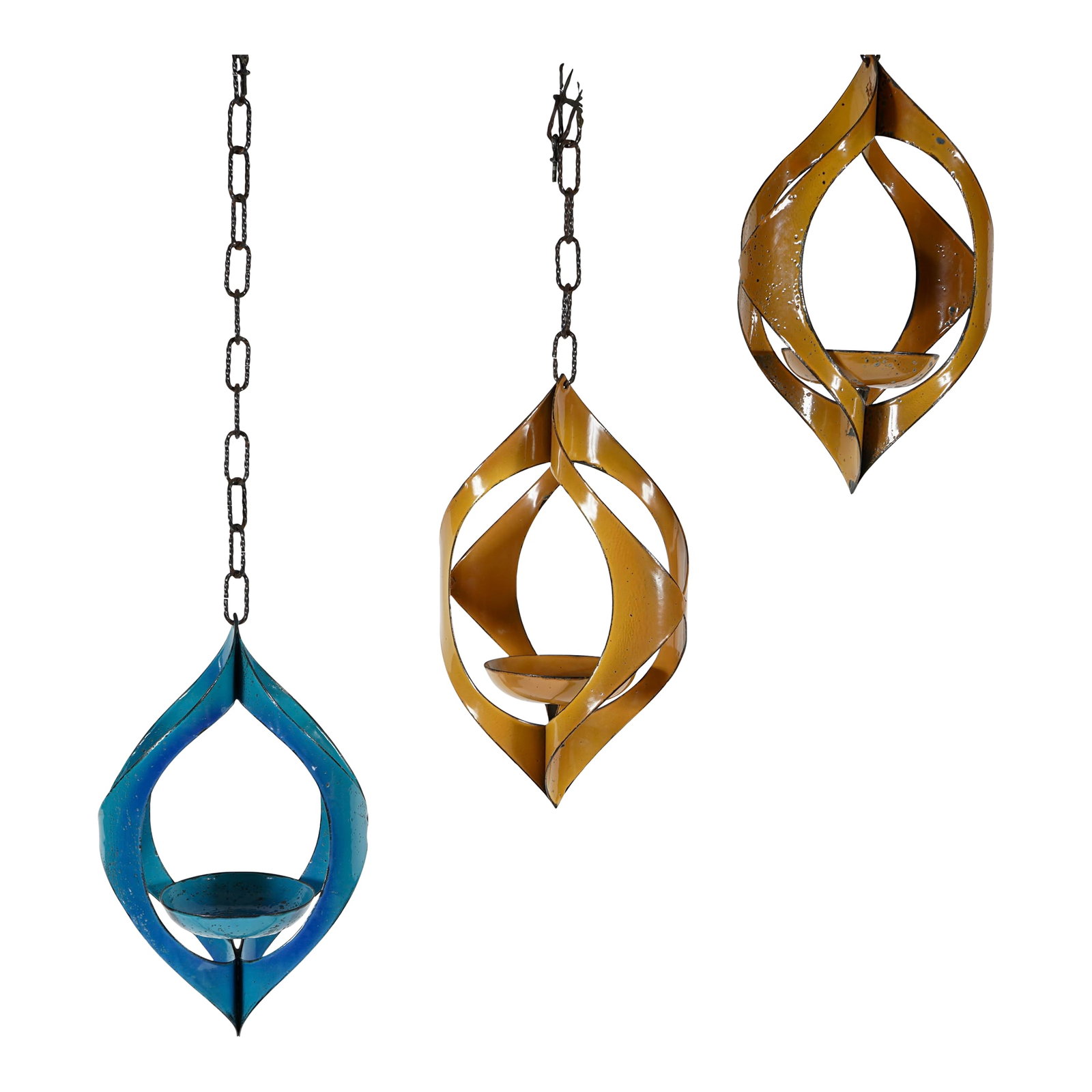 Vintage Hanova of Pasadena Hanging Candle Holders- Set of 3: Vintage Mid Century Brutalist Hanova of Pasadena Enamelware Hanging Candleholder or Planter Holder. Condition: Alterations: Original Condition Unaltered Imperfections: Some Imperfections Condition