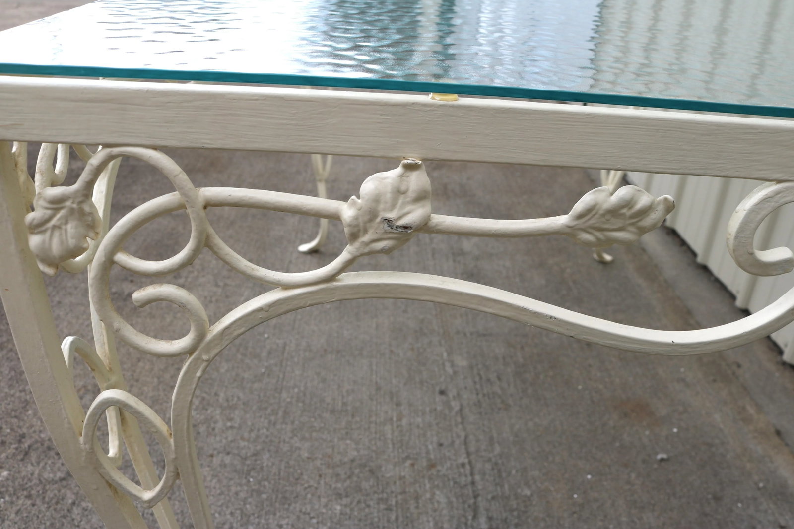 Vintage John Salterini Style Wrought Iron & Glass Dining Table & 4 Wrought Iron Chairs - 11