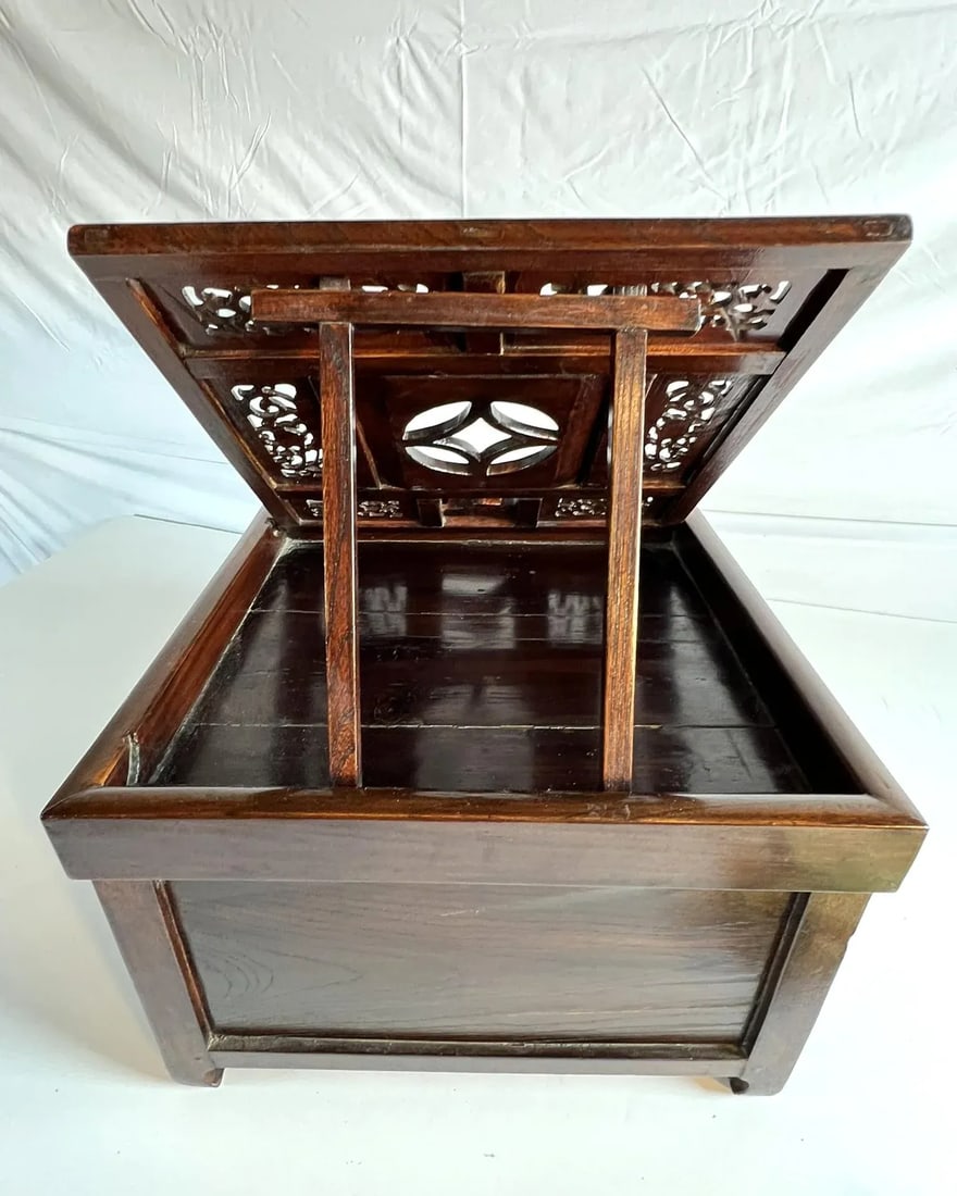 Antique Chinese Lady's Mirror Box - 3