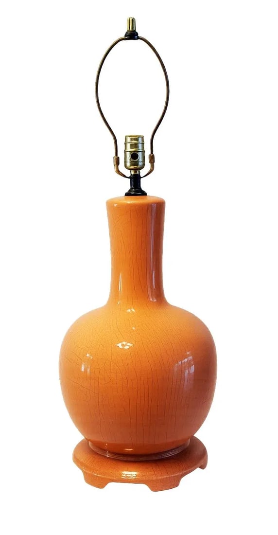 Vintage Large Palm Beach-Style High-Gloss Coral Colored Ceramic Table Lamp With Crackle Glaze & Ming - 2