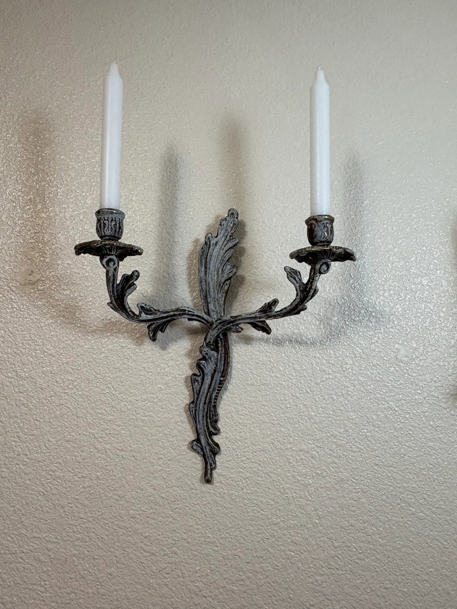 Hollywood Regency Vintage Pair of Louis XVI Style Candlestick Sconces - 5