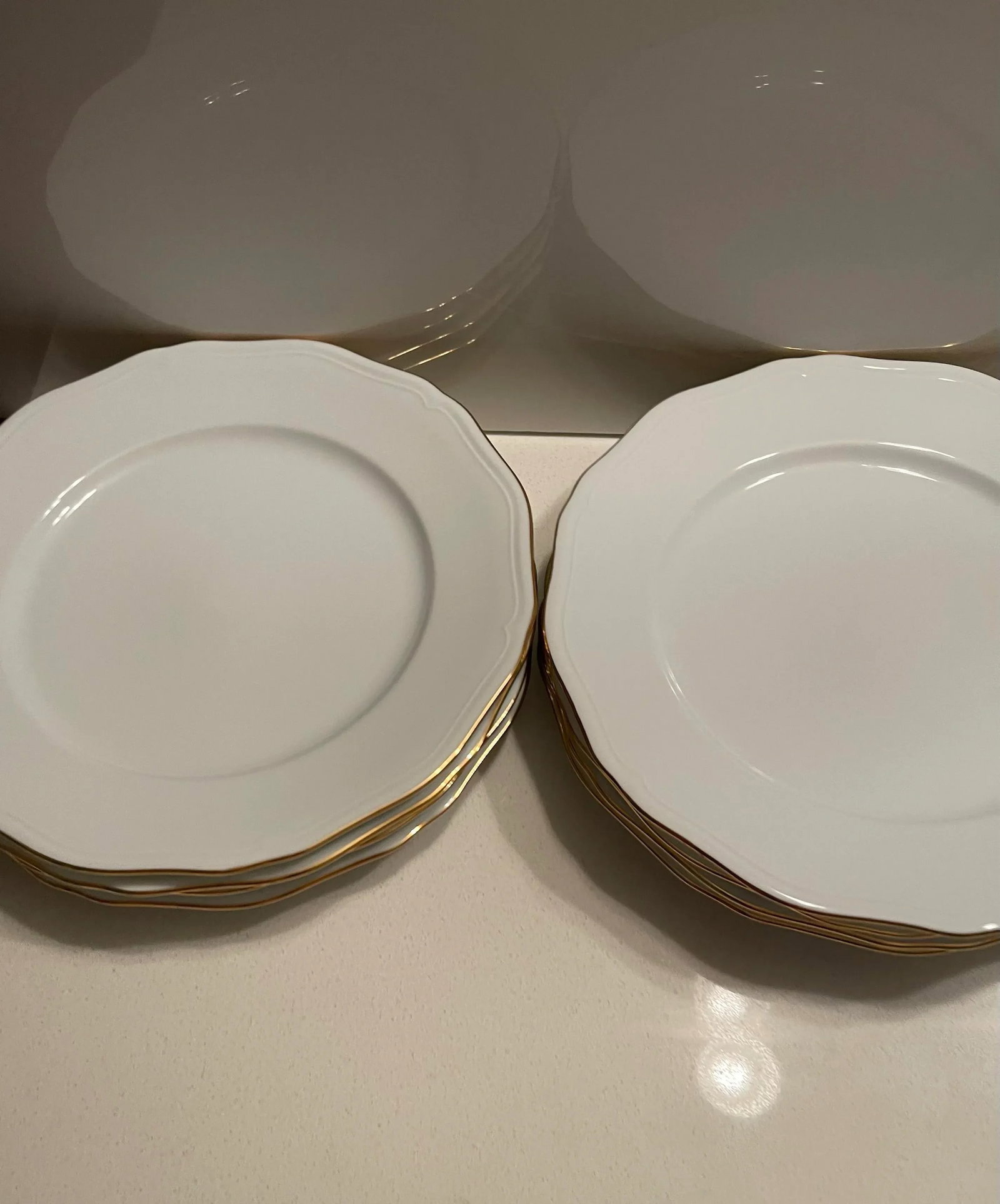 Late 20th Century Mikasa Gold Coin Dinner Plates - Set of 8 - 11