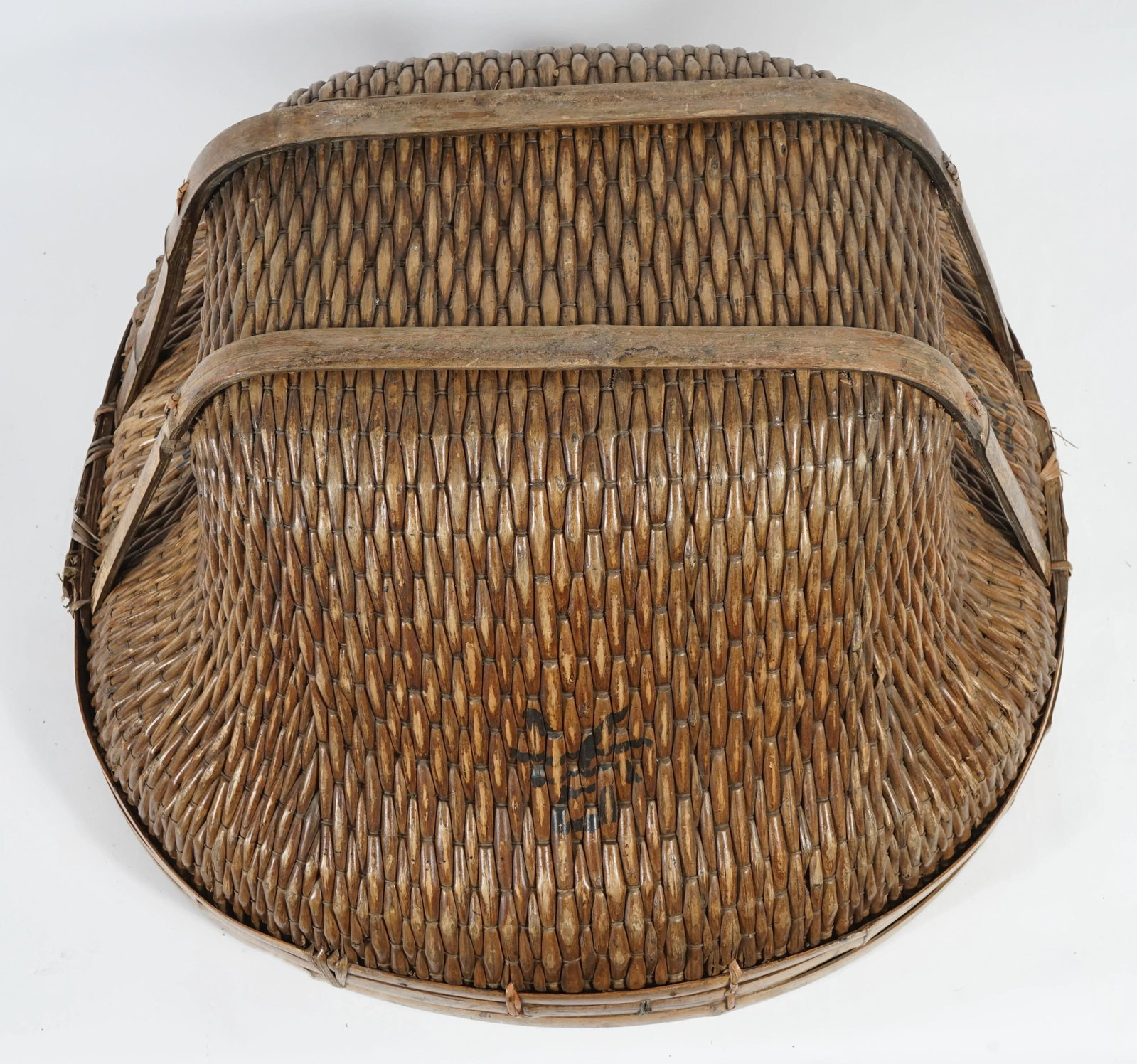 Large Vintage Chinese Handwoven Water Basket - 10