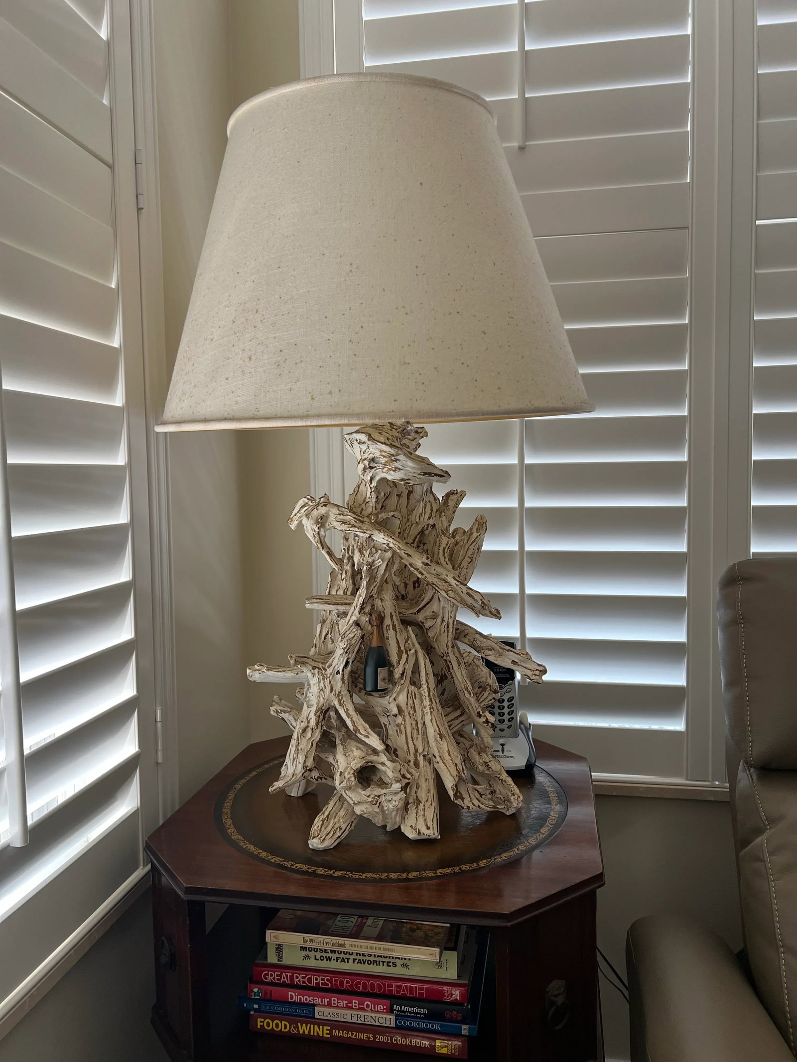 Driftwood Table Lamp - 4
