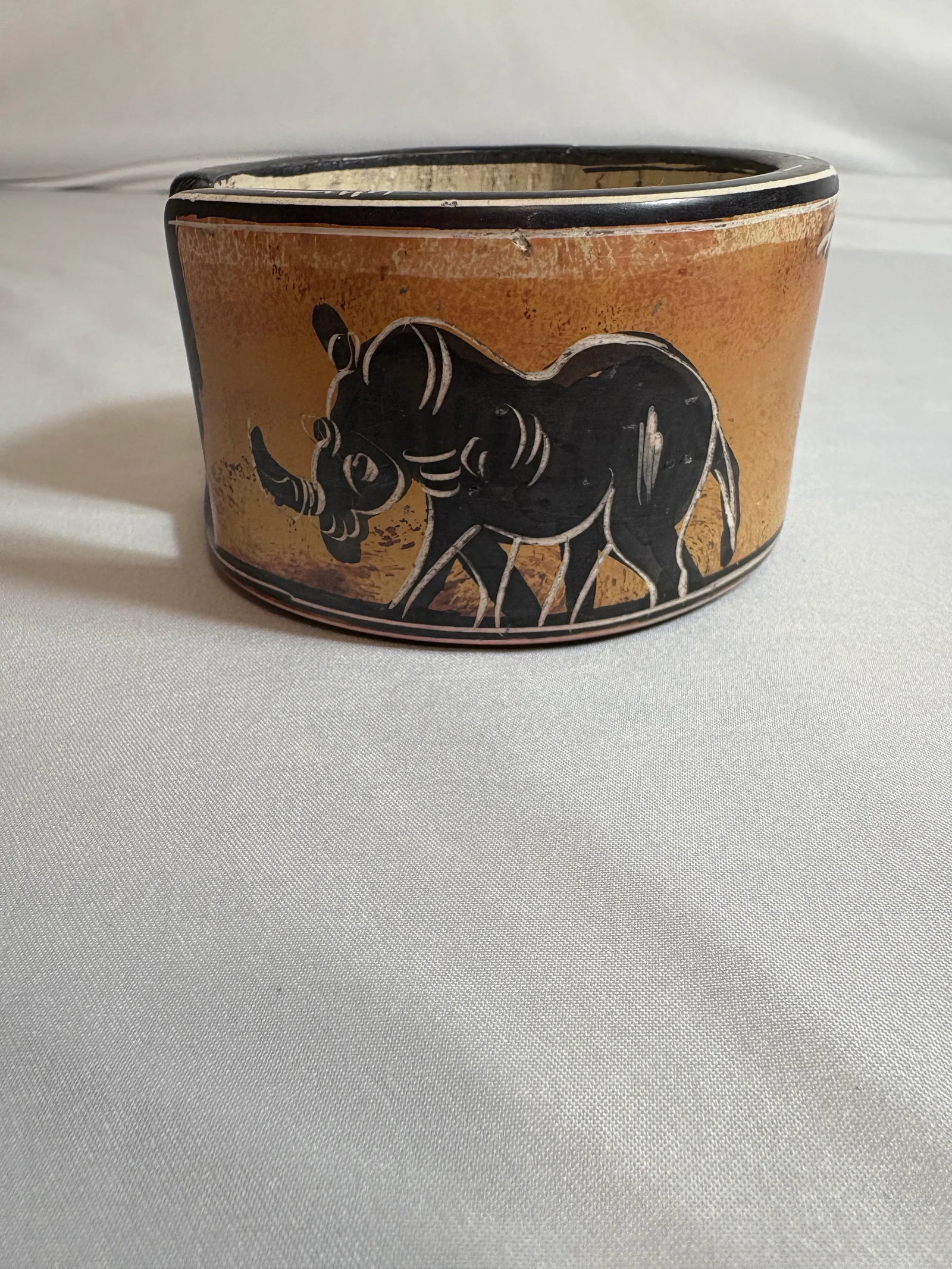 African Clay Sculpted Heavy Coaster Set Illustrating Various African Animal. - 10