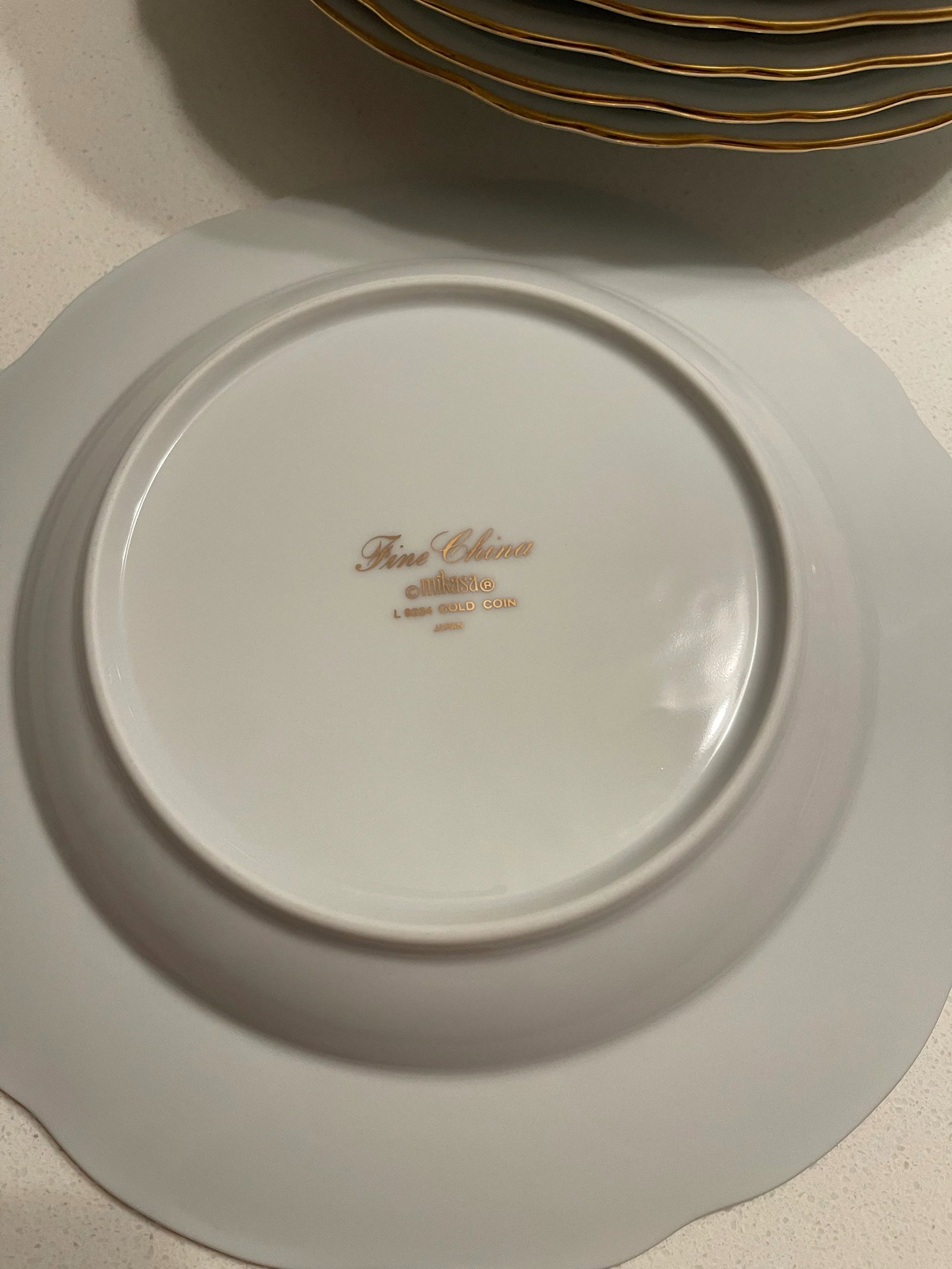 Late 20th Century Mikasa Gold Coin Soup Bowls - Set of 8 - 6