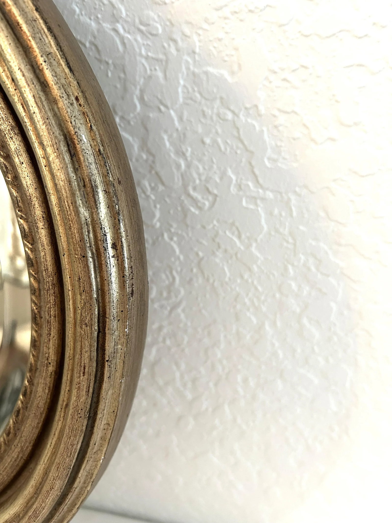 Mid-Century Syroco Rococo Gilded Wall Mirror - 3