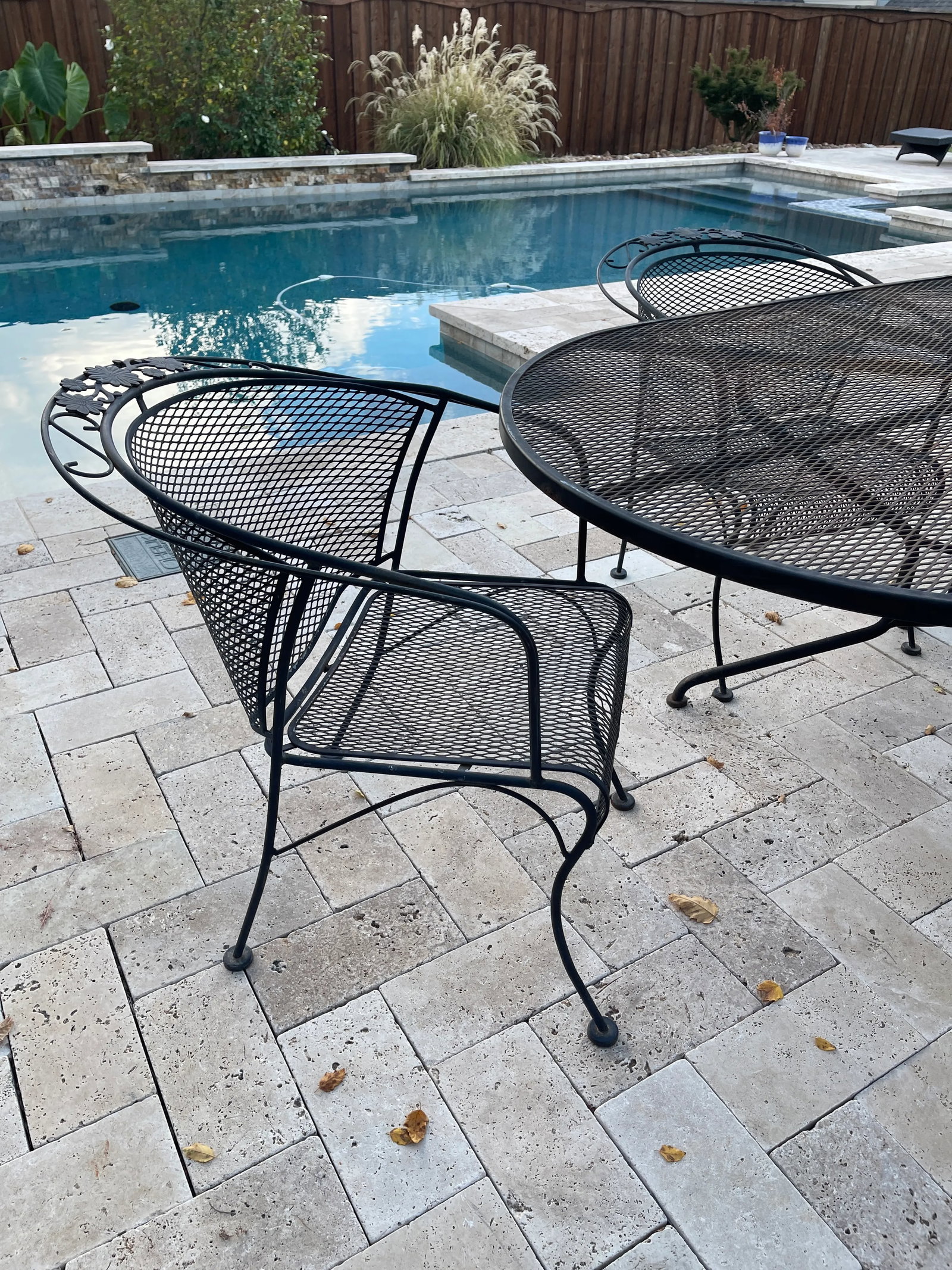 Mid-Century Modern Black Russell Woodard Wrought Iron Outdoor Patio Dinning Set Oval Table and 4 Bar - 7