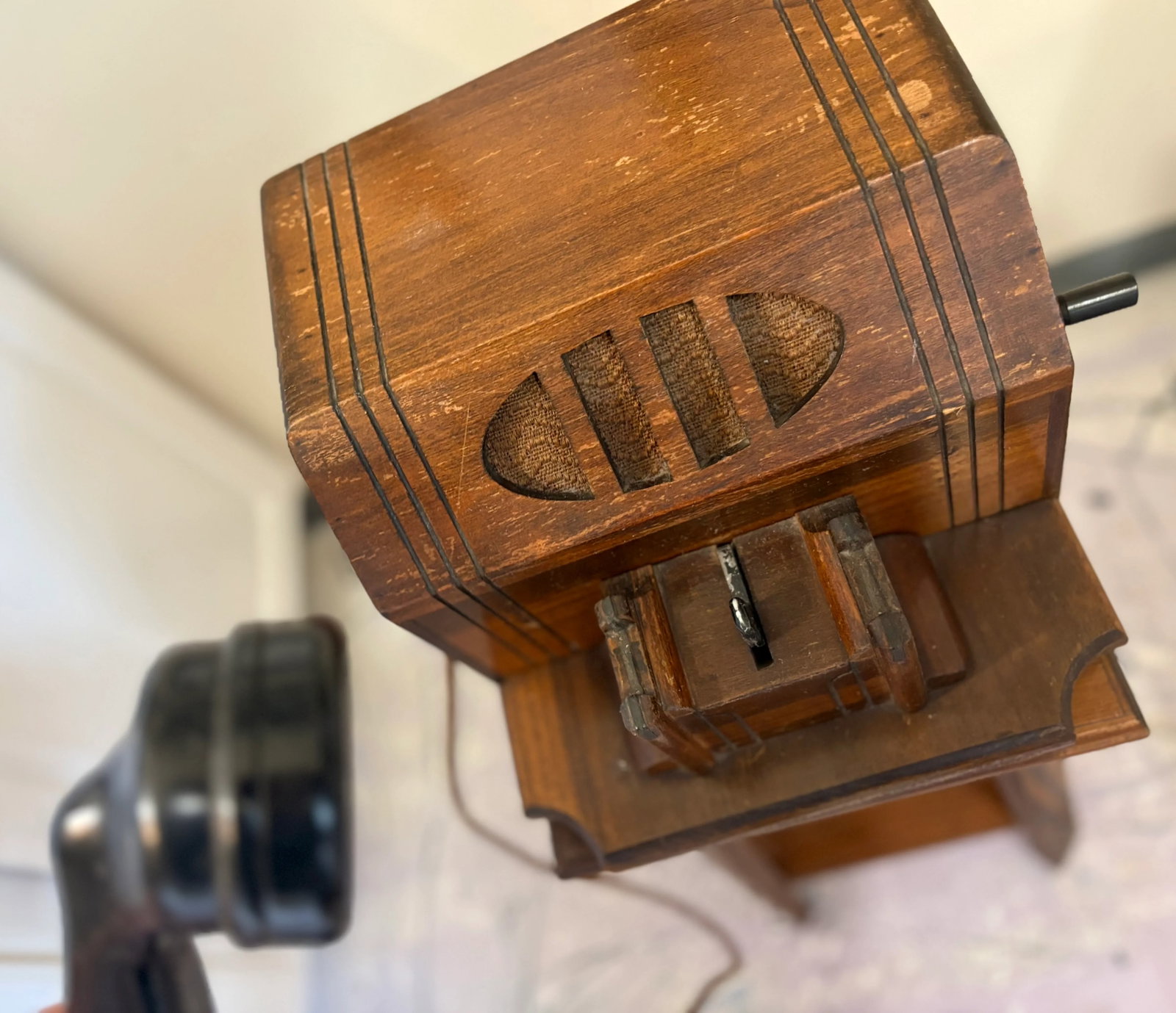 Vintage, Crank Telephone & Stand, Antique Phones - 9