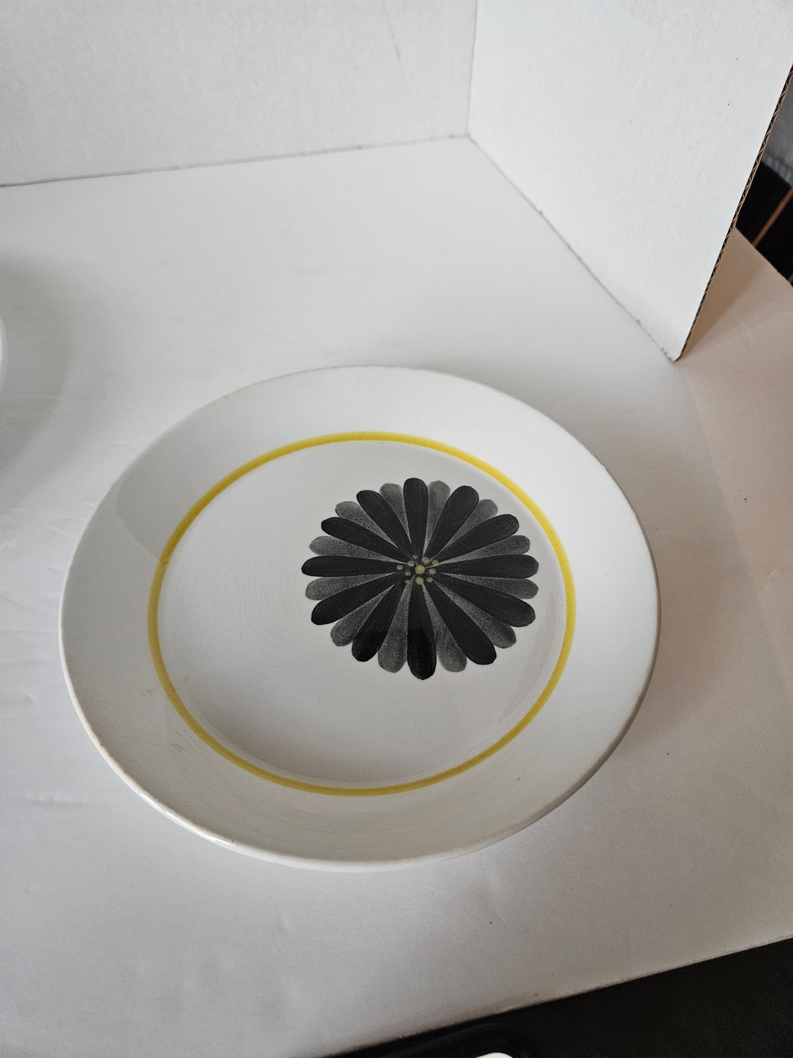 1960s Mid Century Modern Arabia Made in Finland Lea Pattern - 31 Pcs - 8