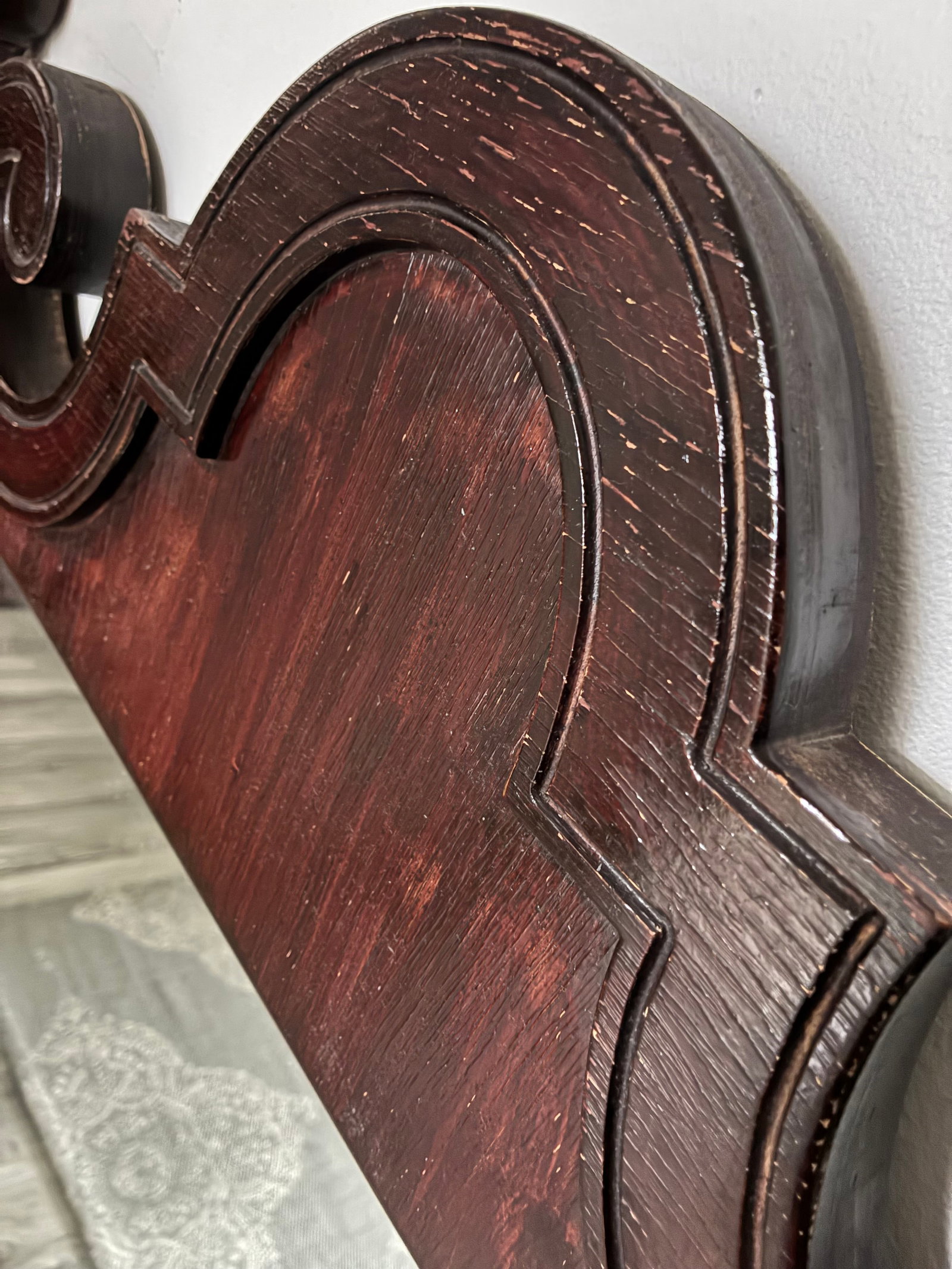 Early 20th Century Chippendale Mahogany Wood-Framed Mirror - 6